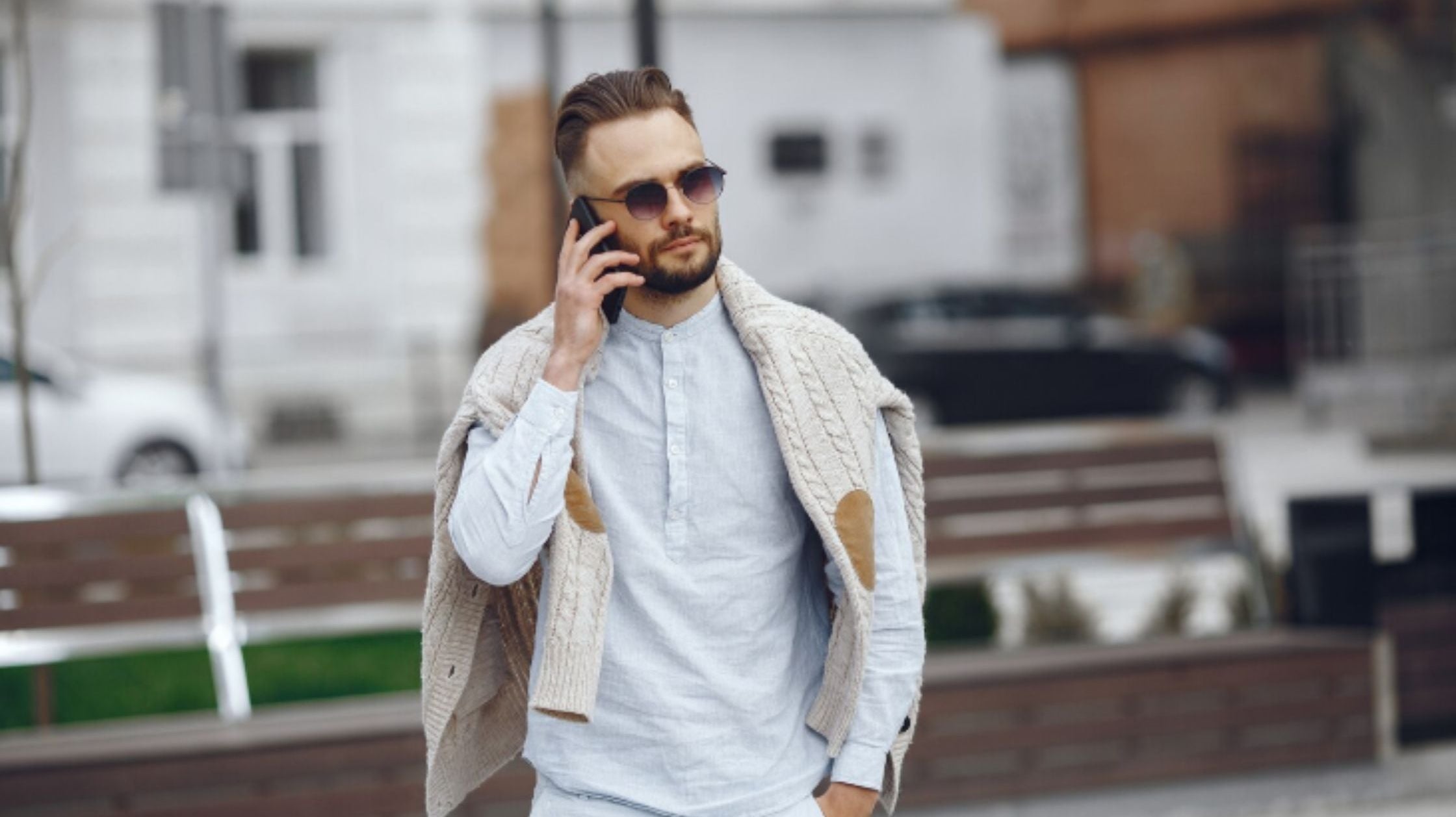 Best Henley Shirt, How Men Should Choose?