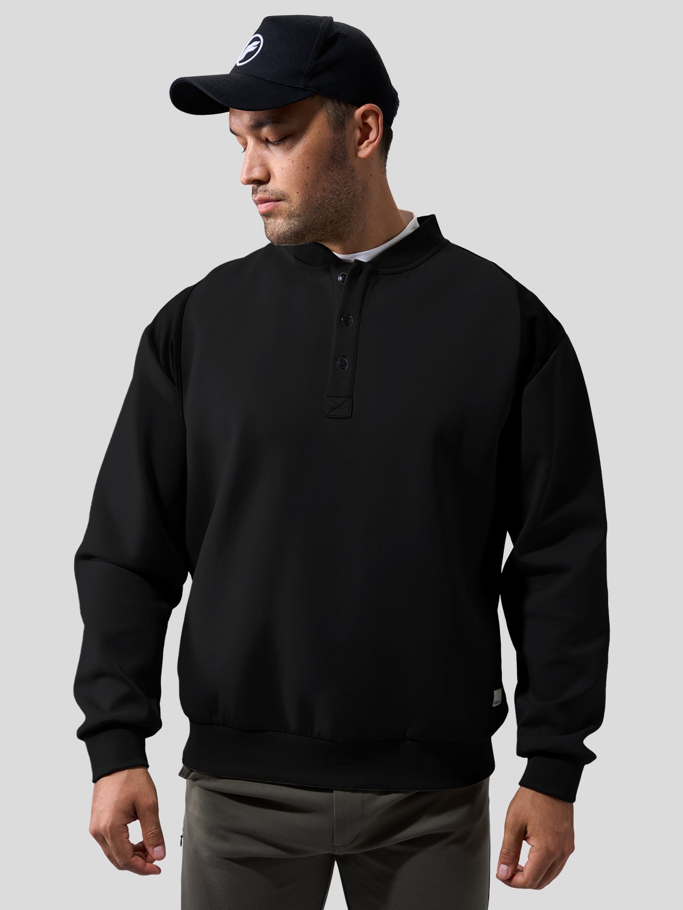 CozySpacer SuedePatch Button Sweatshirt