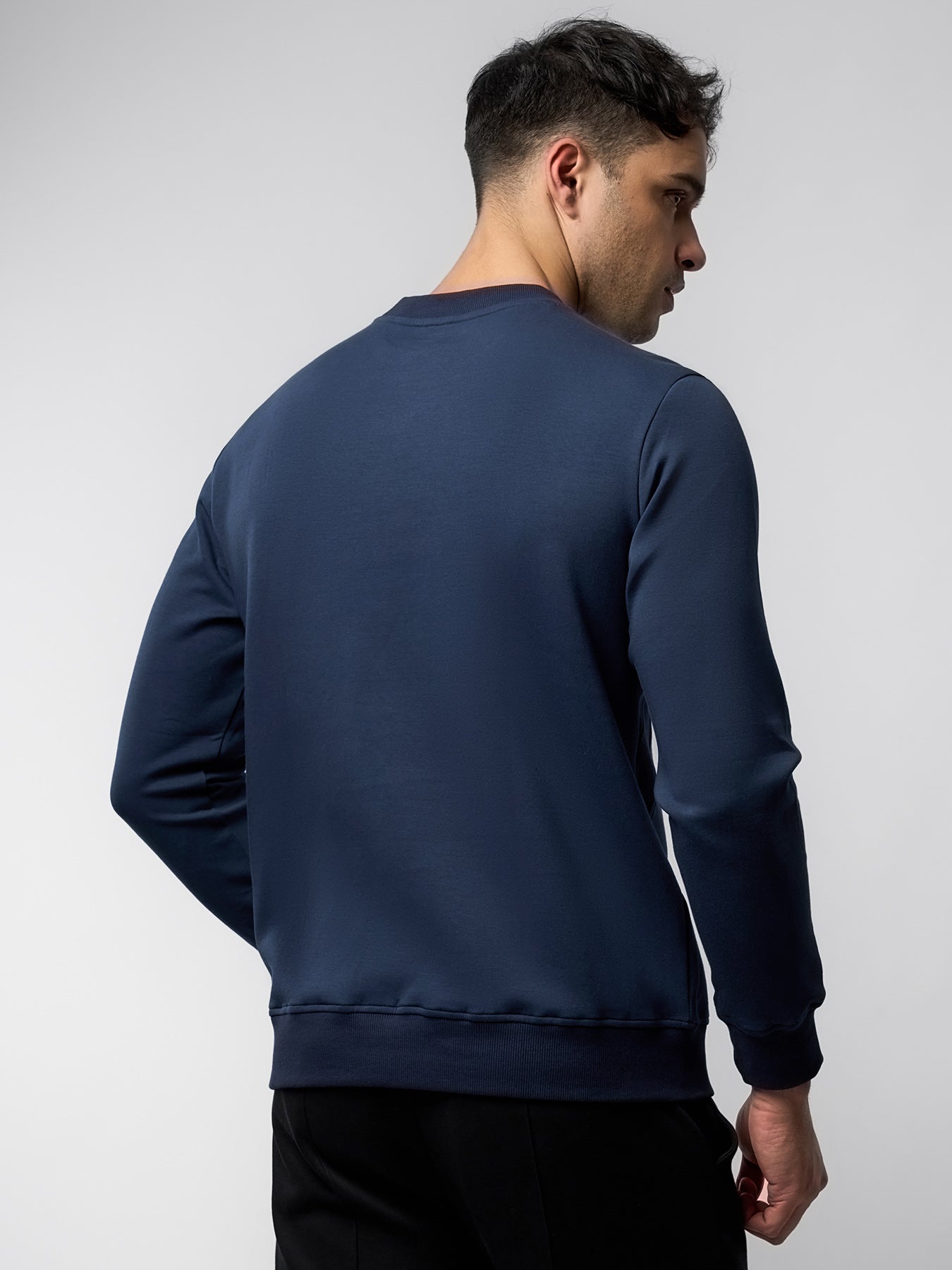 Weekend Performance Crew Neck Sweatshirt