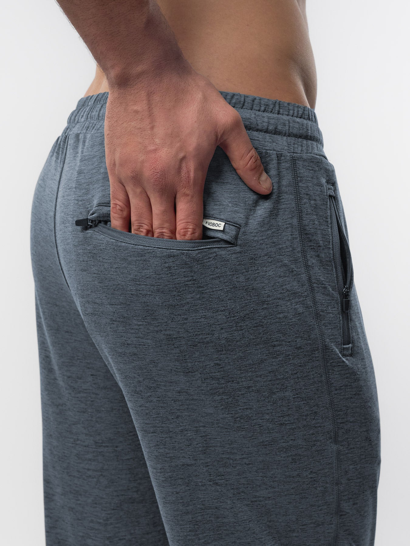 Velou Zipper Pocket Jogger