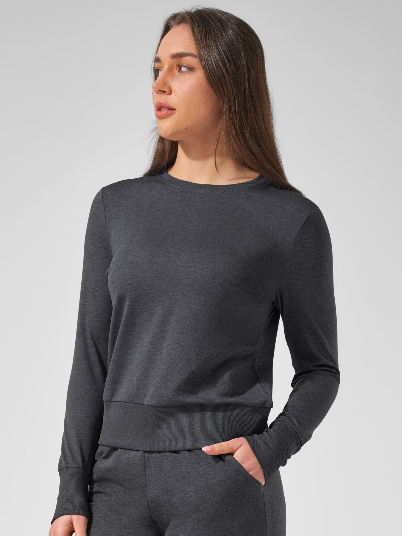 Velou Long Sleeve Crew Tee