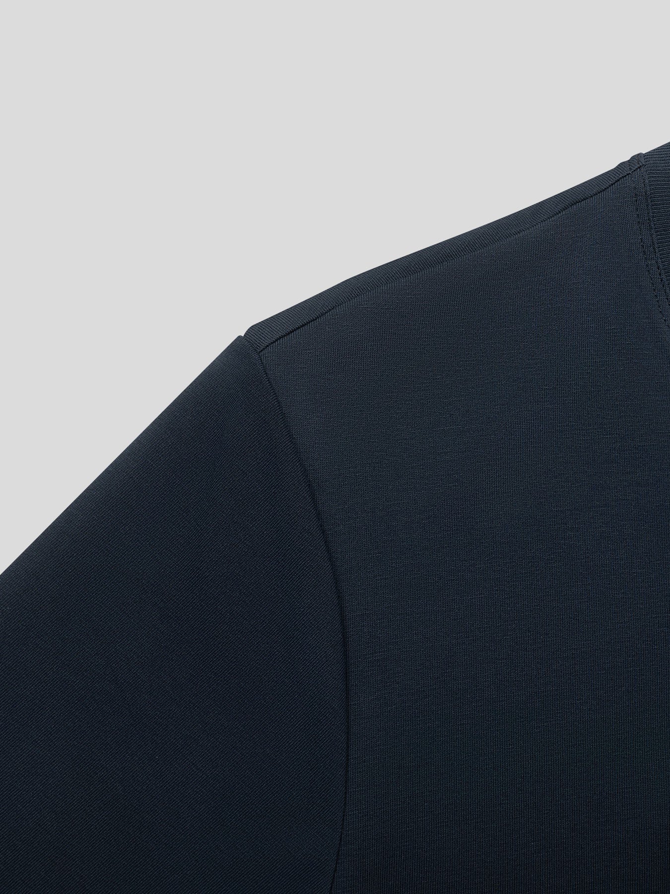 StayCool 2.0 Elongated Tee:Slim Fit