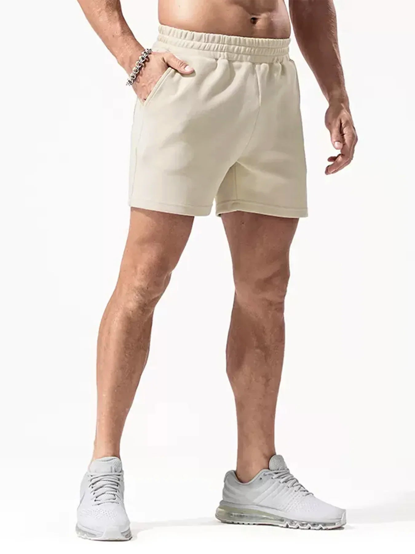 Weekend Performance Comfort 6" Shorts
