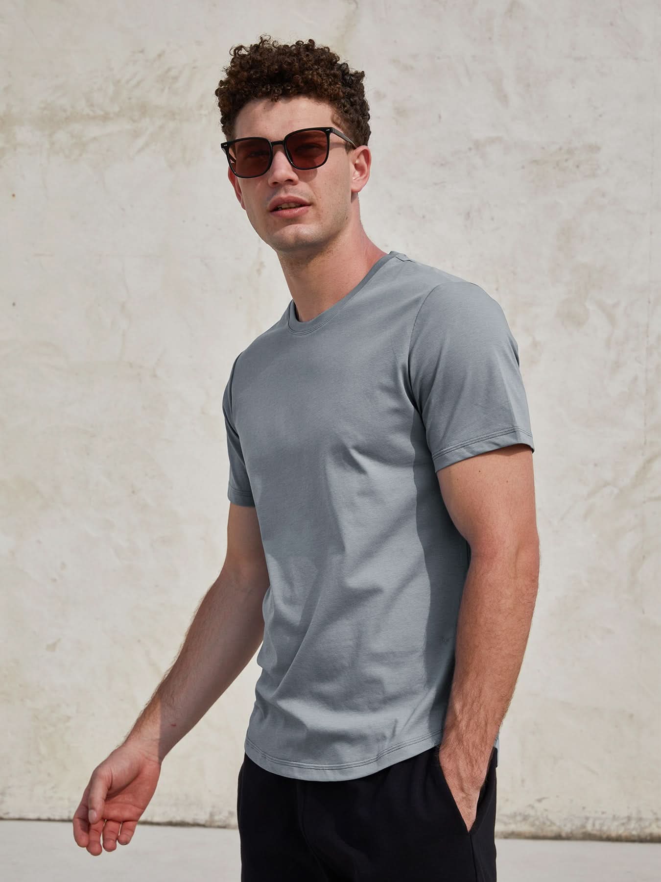 StayCool 2.0 Classic Fit Curve-Hem Tee