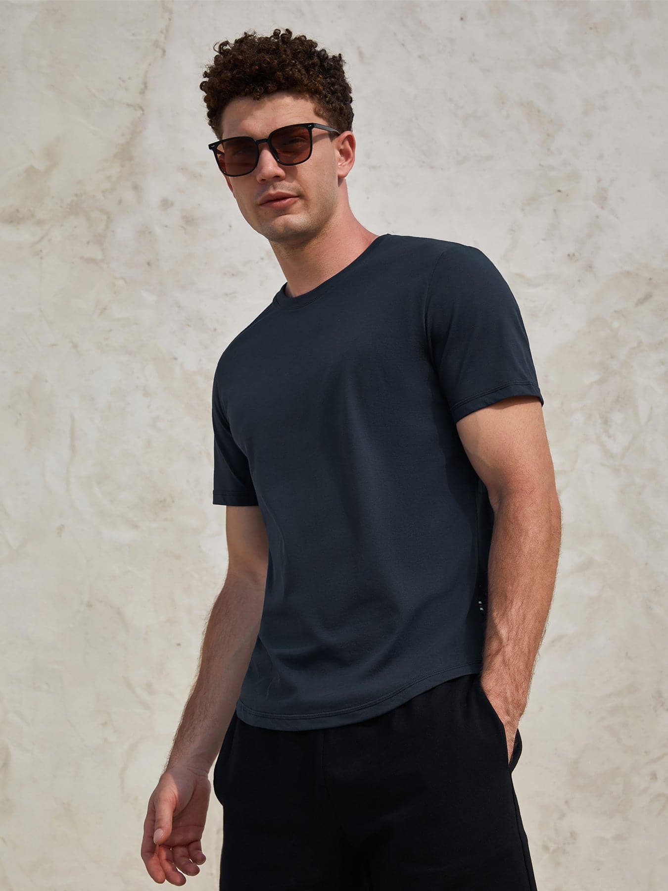 StayCool 2.0 Classic Fit Curve-Hem Tee