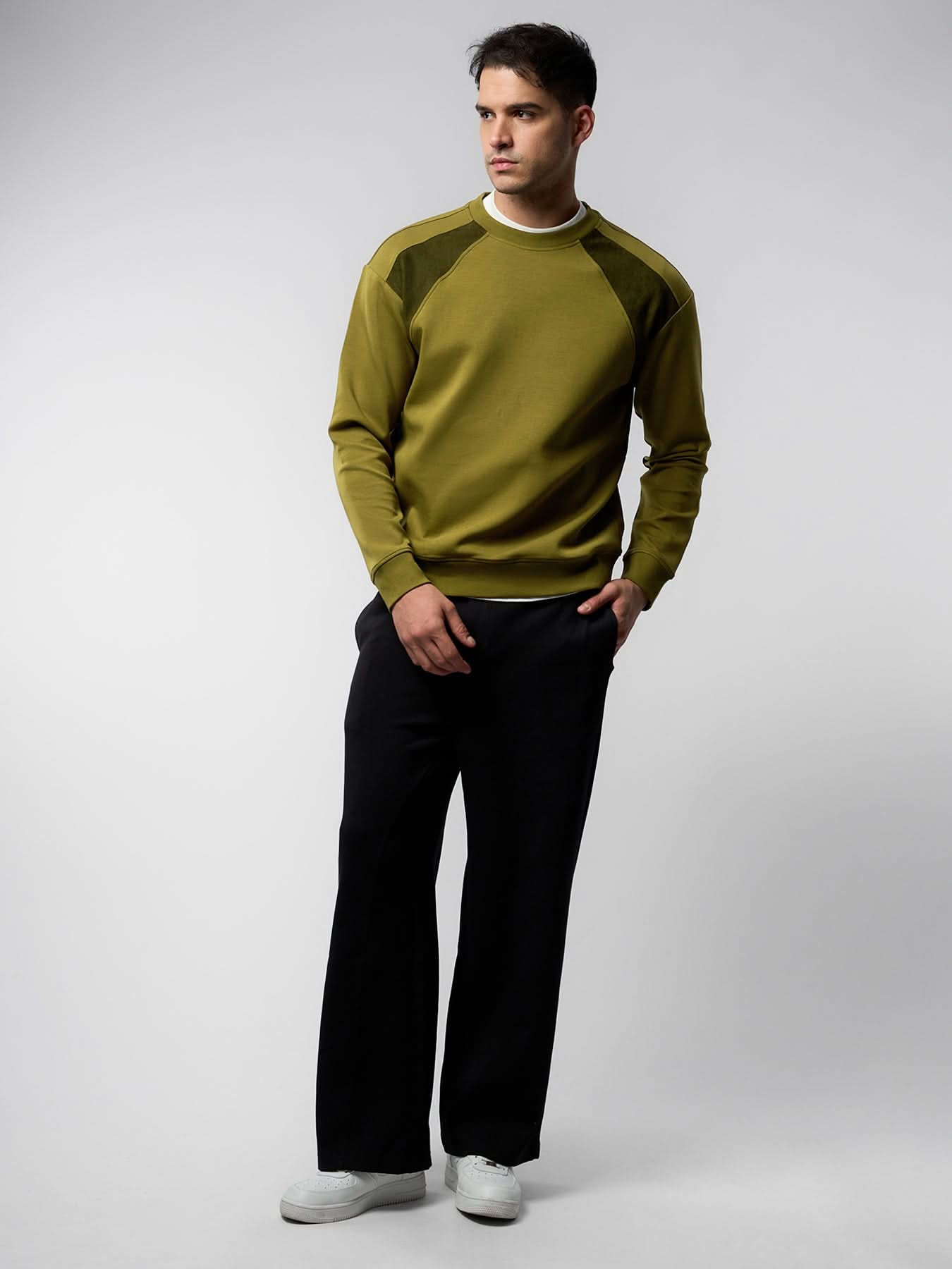 Cozyspacer Suedepatch Sweatshirt And Wide Leg Pants Set