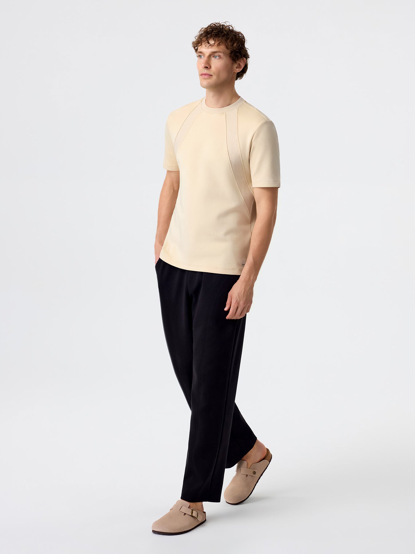 Weekend Performance Crew Neck Tee