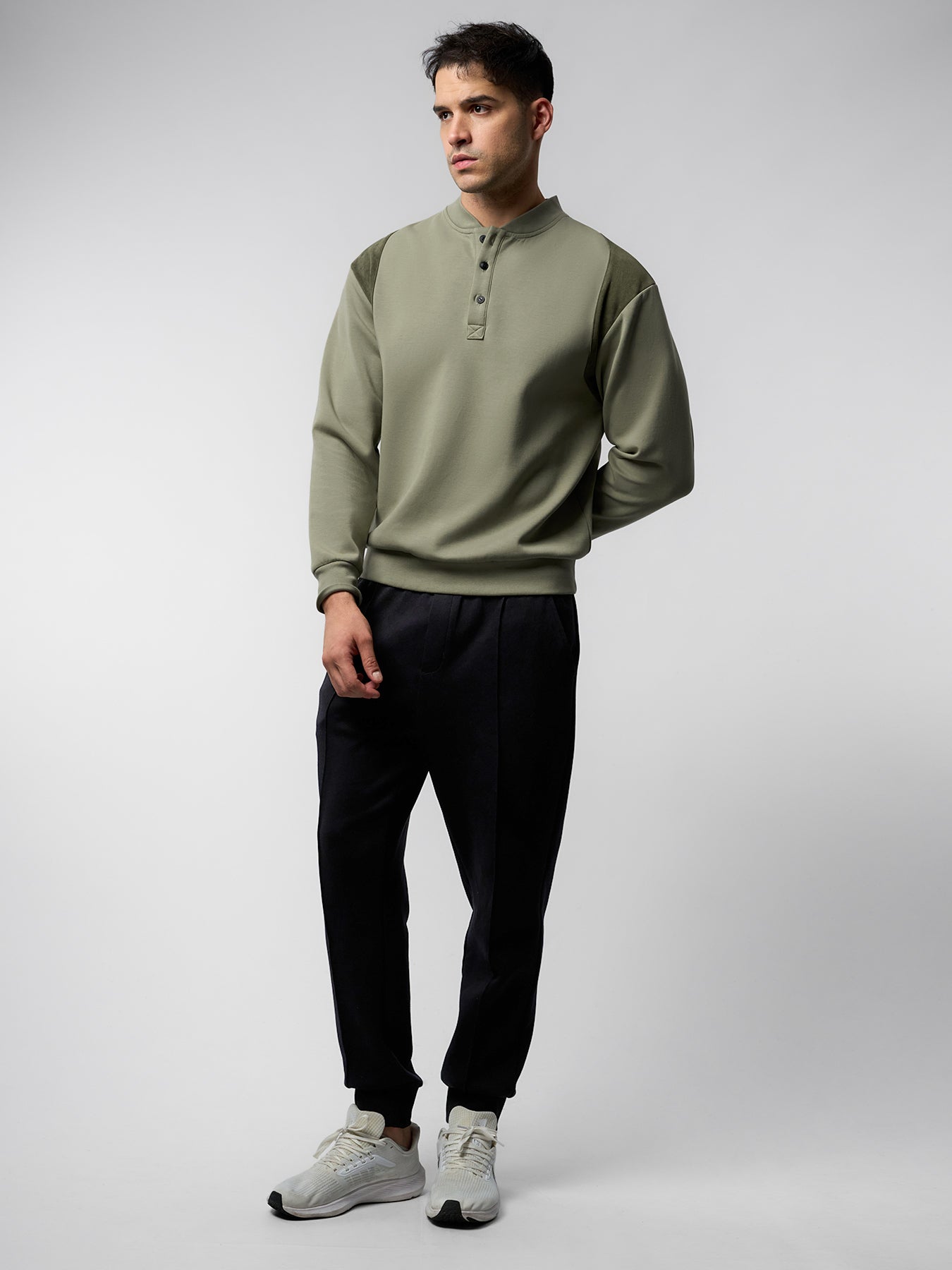 CozySpacer SuedePatch Button Sweatshirt