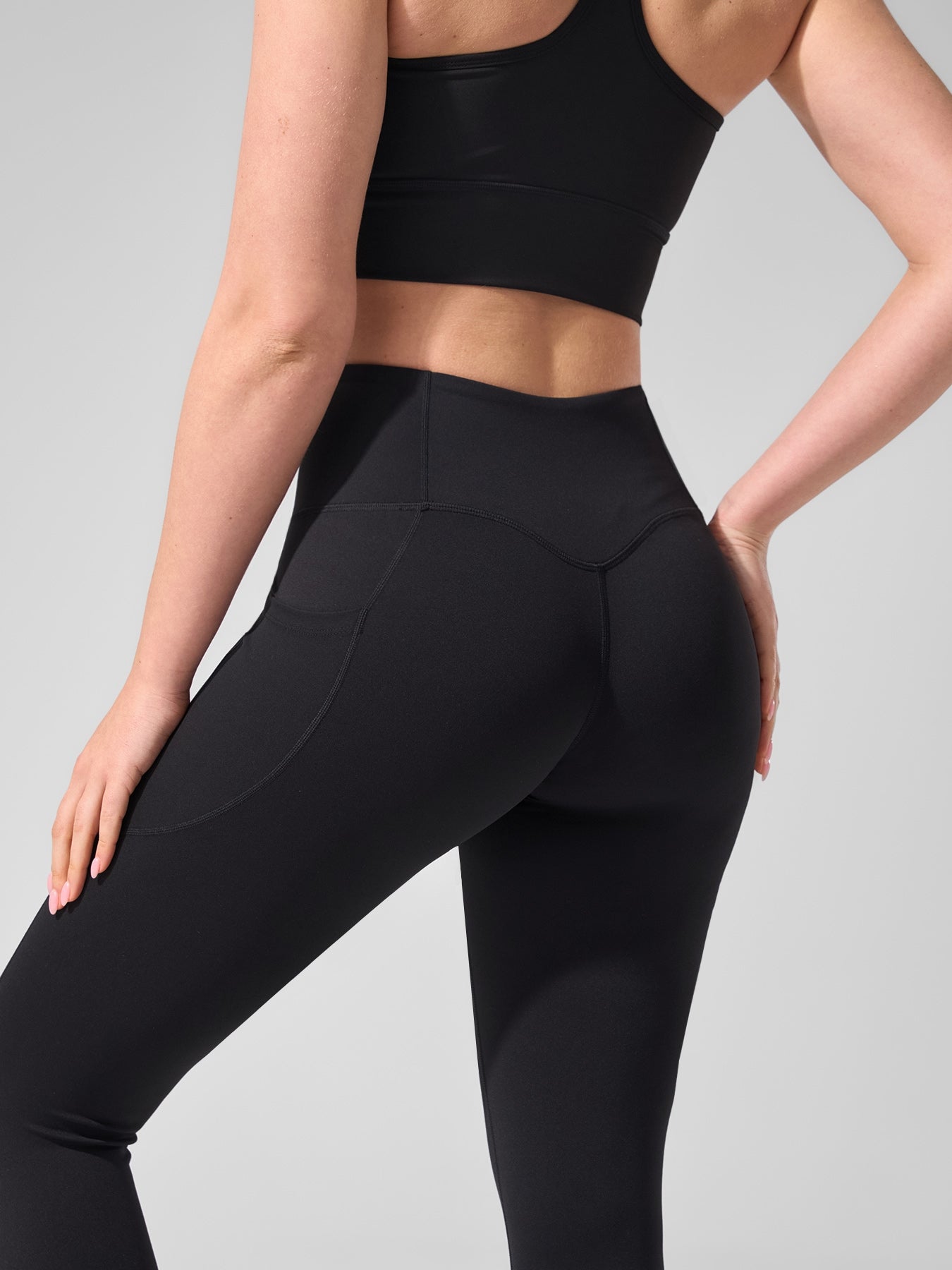 Smoothblend Tummy Control Shaping High-Waisted Leggings with Pockets
