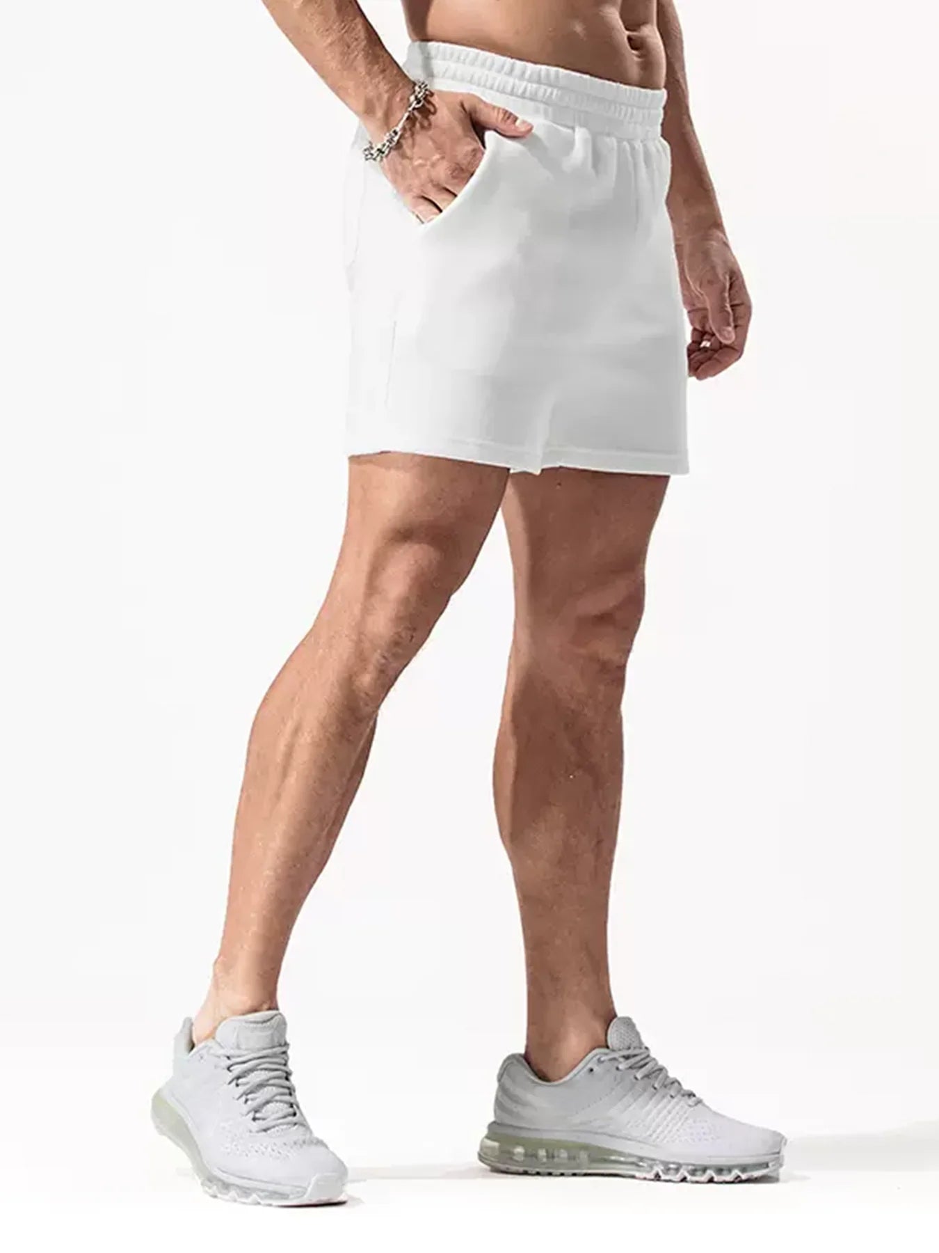 Weekend Performance Comfort 6" Shorts