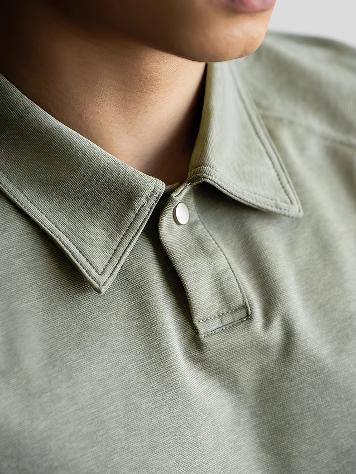 Weekend Performance Raglan Short Sleeve Polo