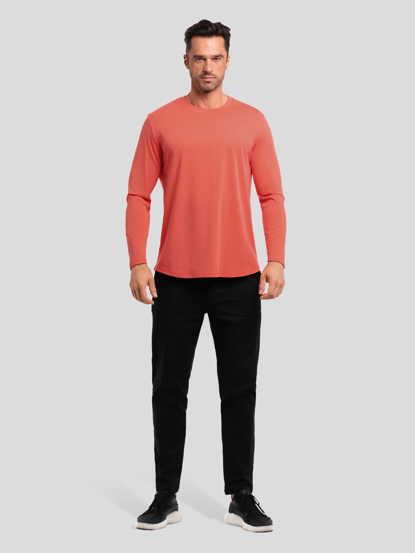 StaySmooth Long Sleeve Curve Hem Tee:Classic Fit