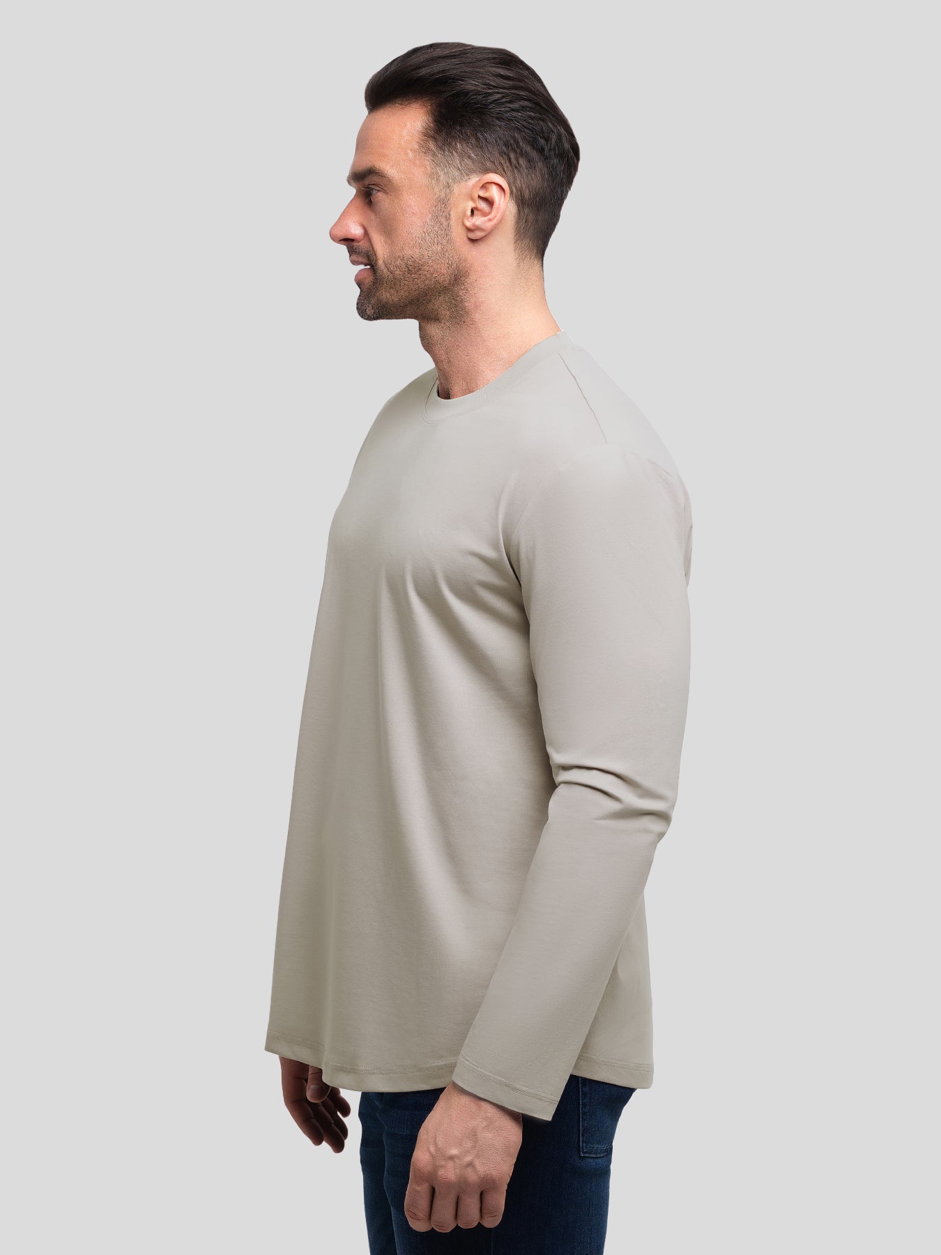 StaySmooth Long Sleeve Curve Hem Tee:Classic Fit