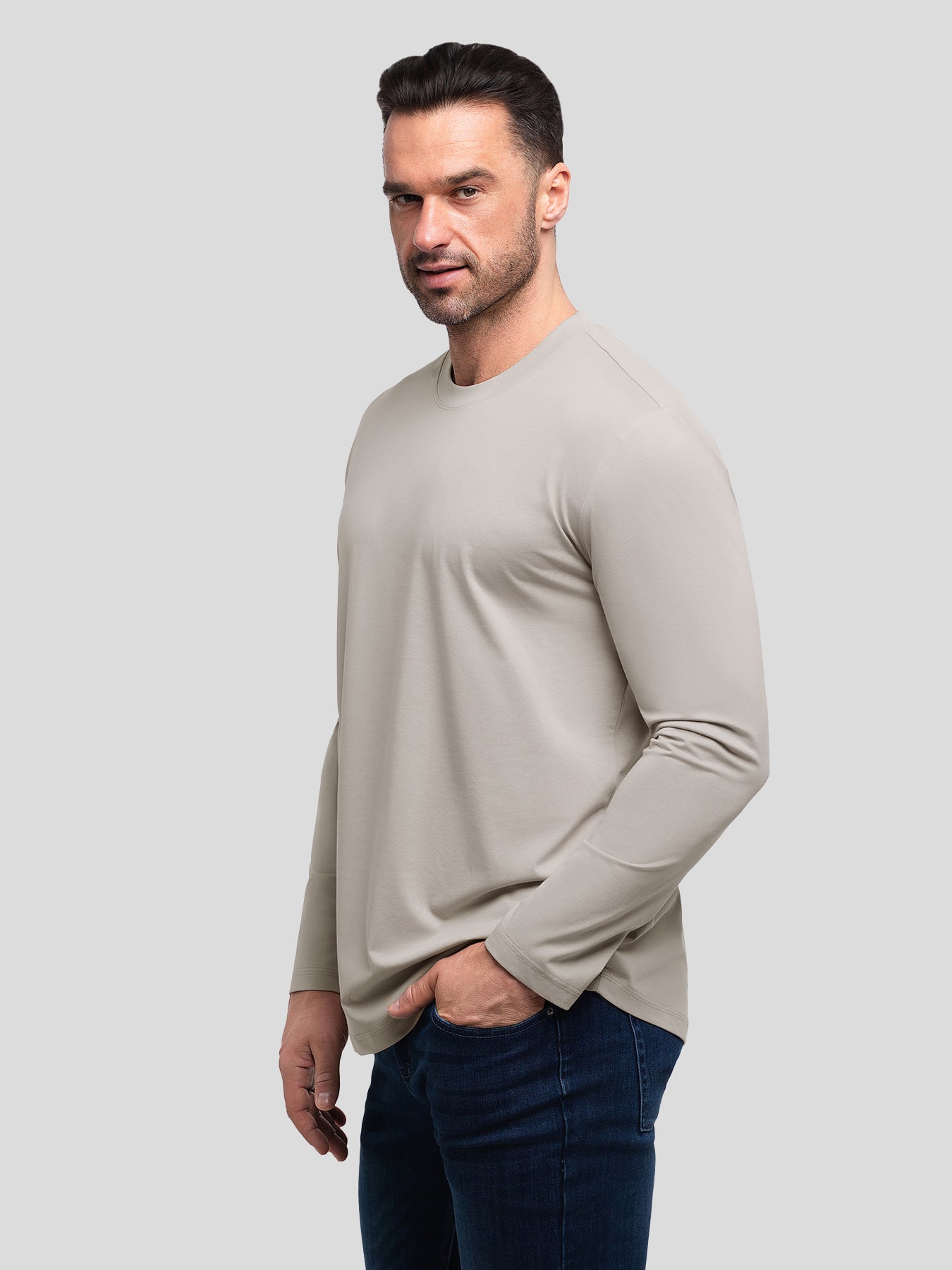 StaySmooth Long Sleeve Curve Hem Tee: Slim Fit