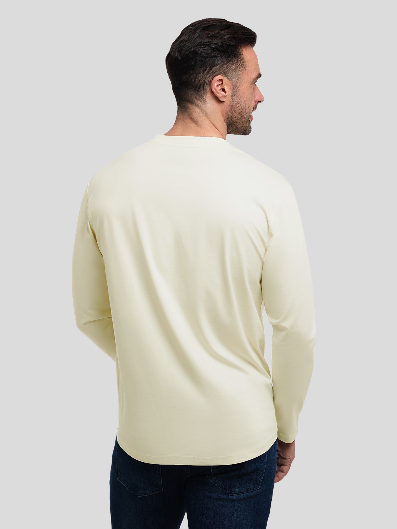 StaySmooth Long Sleeve Curve Hem Tee: Slim Fit