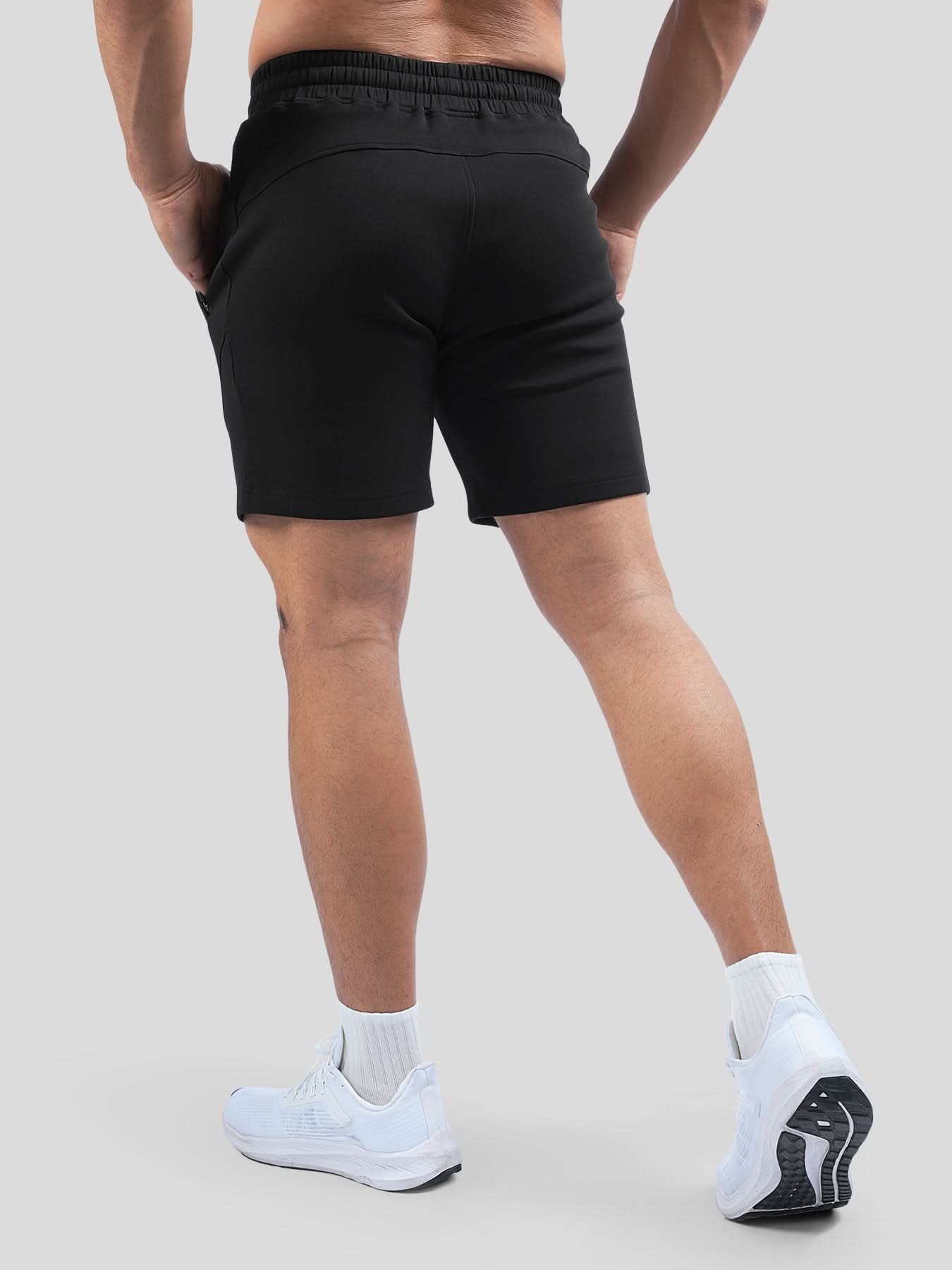 Weekend Performance 7" Shorts