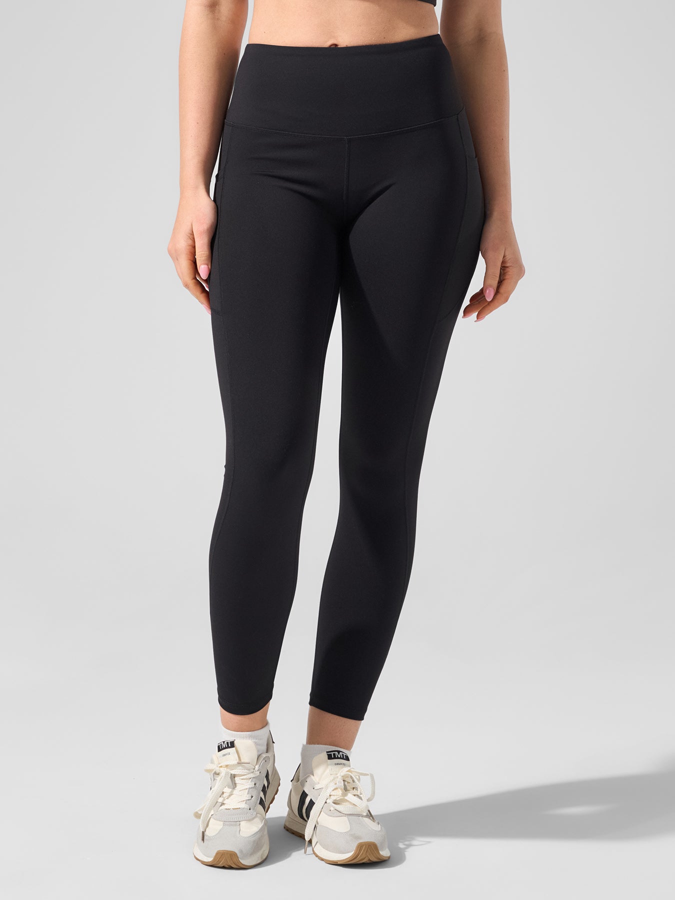 Smoothblend Tummy Control Shaping High-Waisted Leggings with Pockets