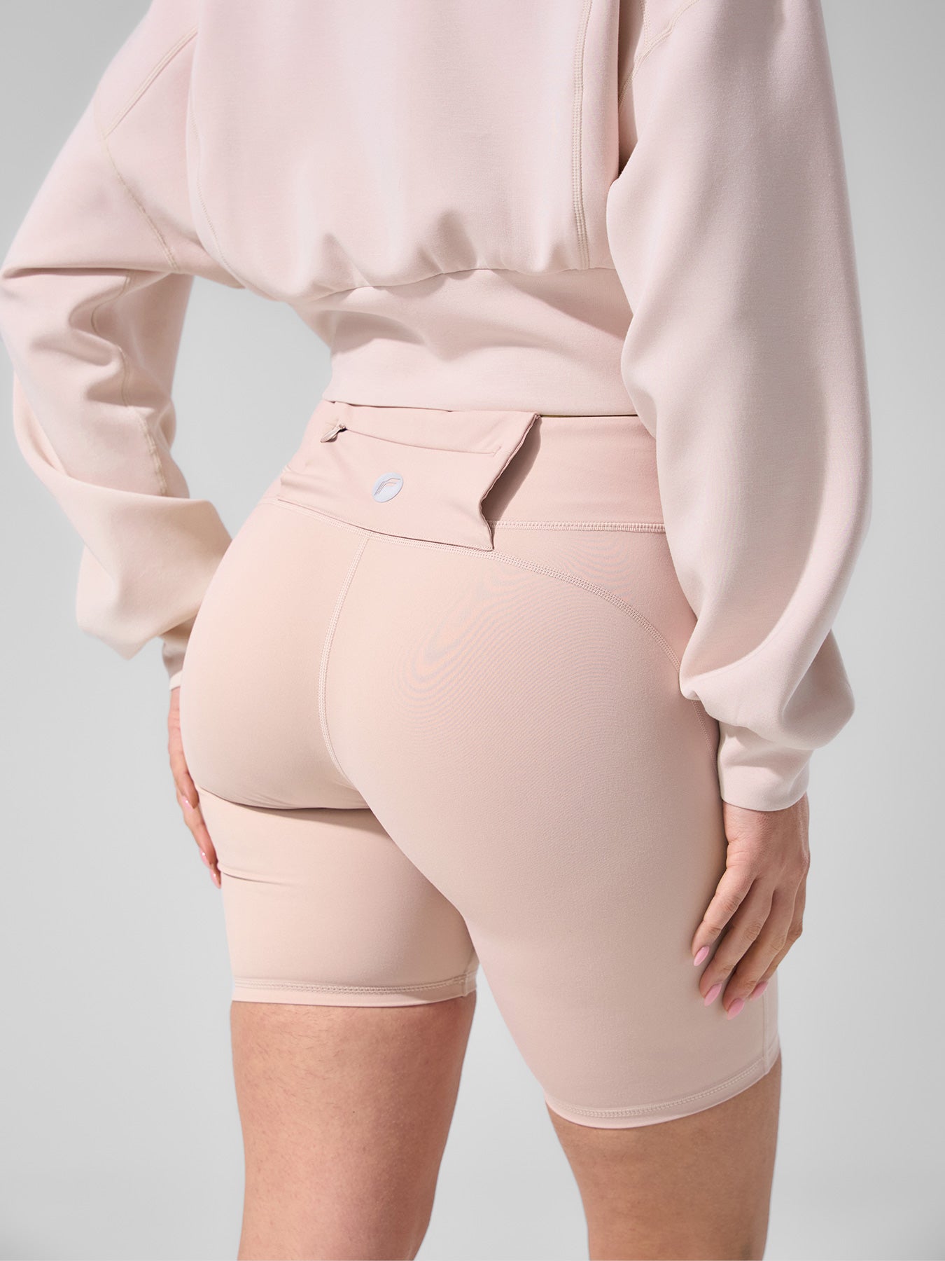 Smoothblend Tummy Control Shaping High-Waisted Short Leggings with Zip Pocket