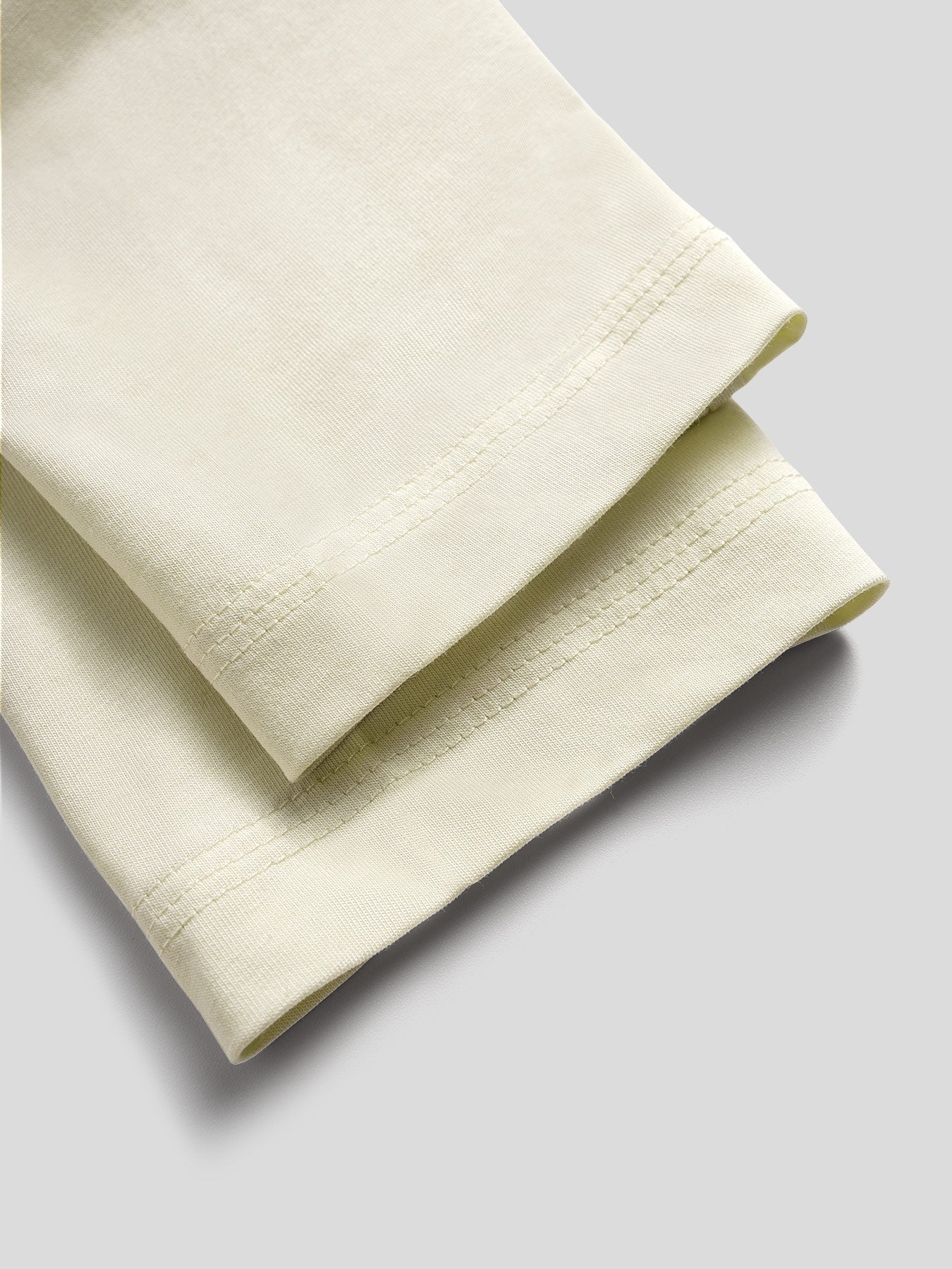 StaySmooth Long Sleeve Curve Hem Tee:Classic Fit