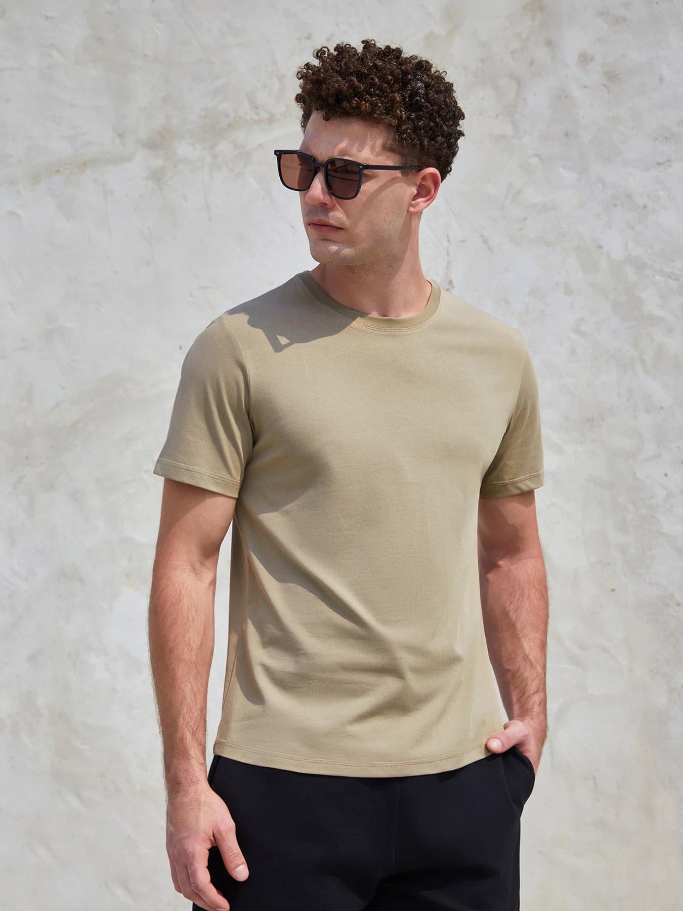 StayCool 2.0 Curve-Hem Tee: Slim-Fit