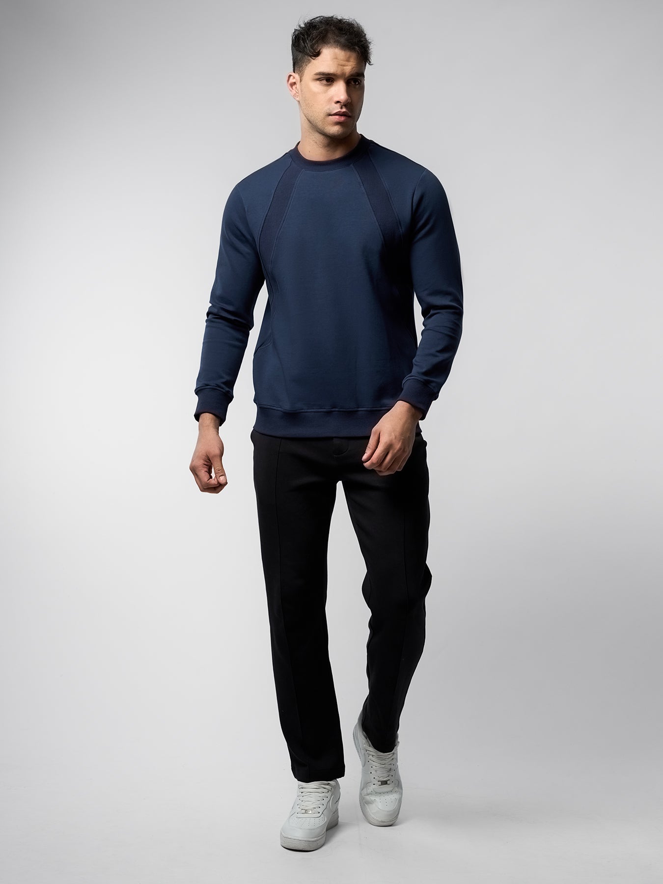 Weekend Performance Crew Neck Sweatshirt