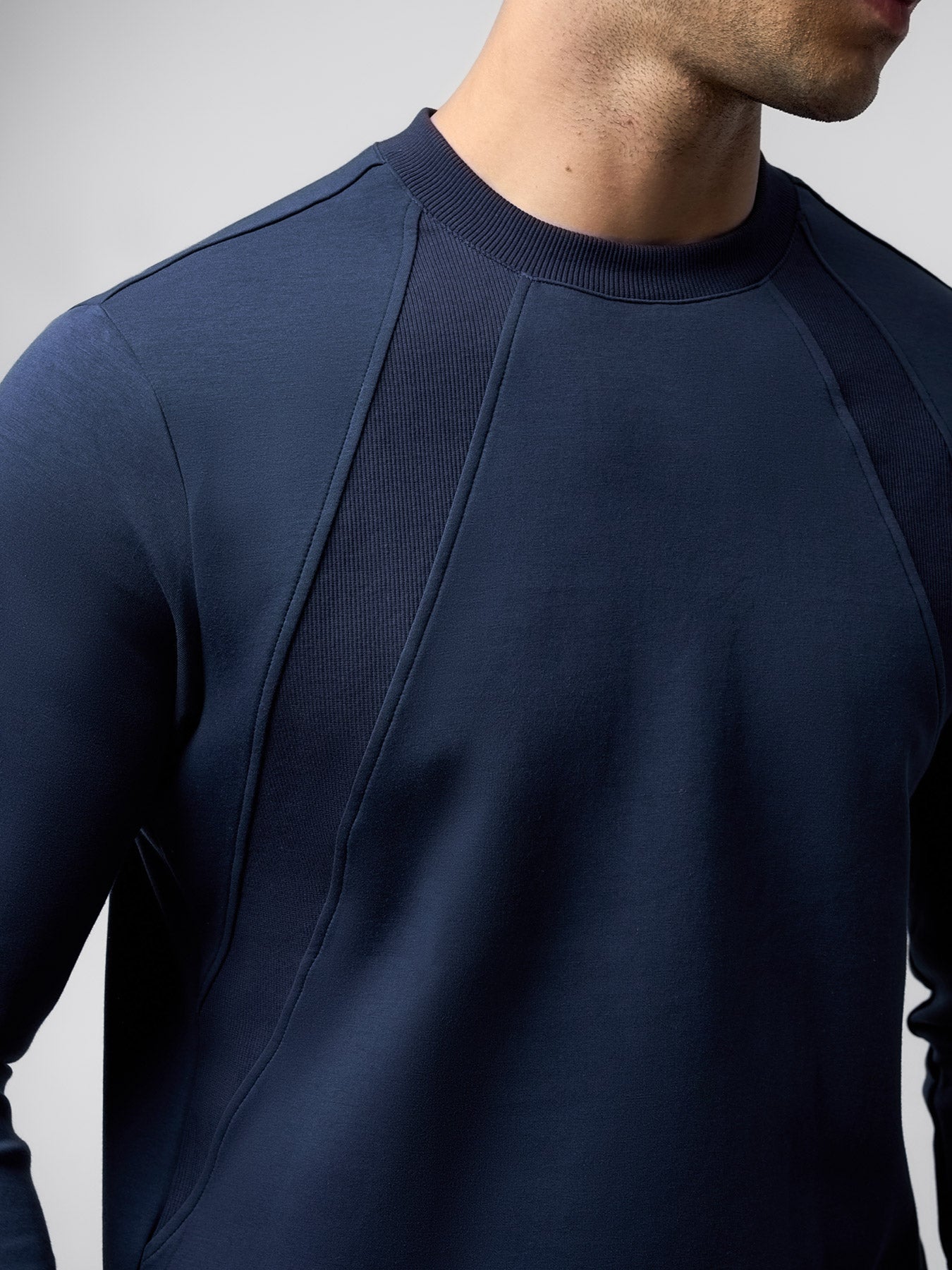 Weekend Performance Crew Neck Sweatshirt