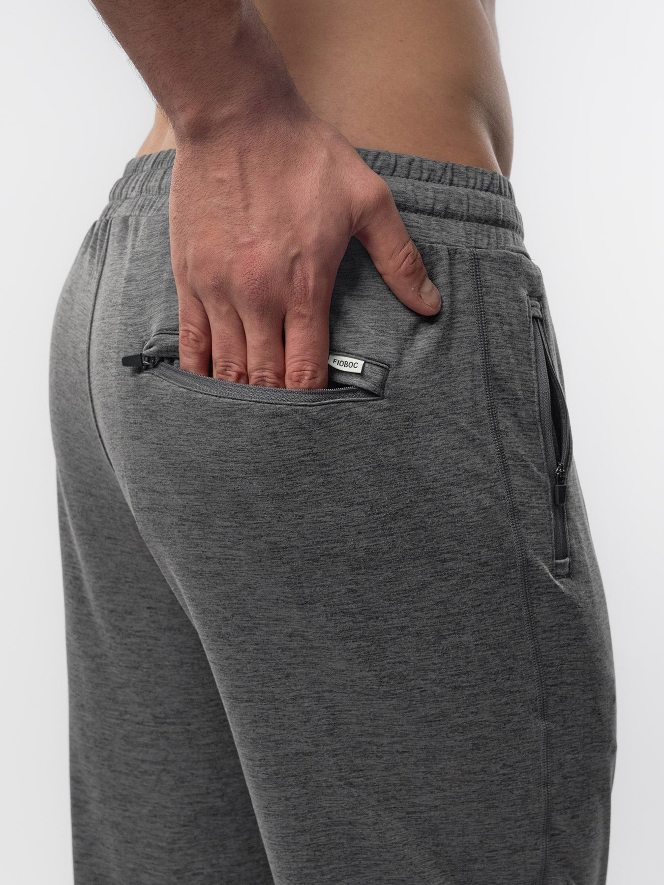 Velou Zipper Pocket Jogger