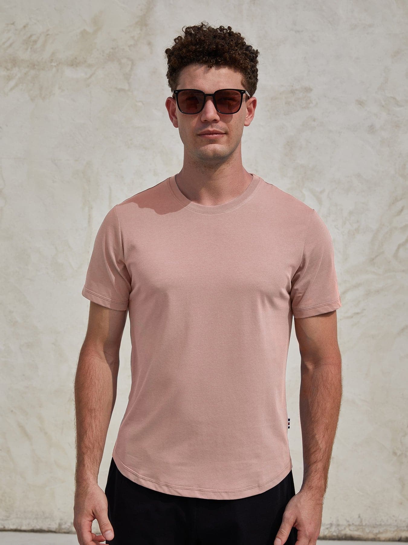 StayCool 2.0 Curve-Hem Tee: Slim-Fit