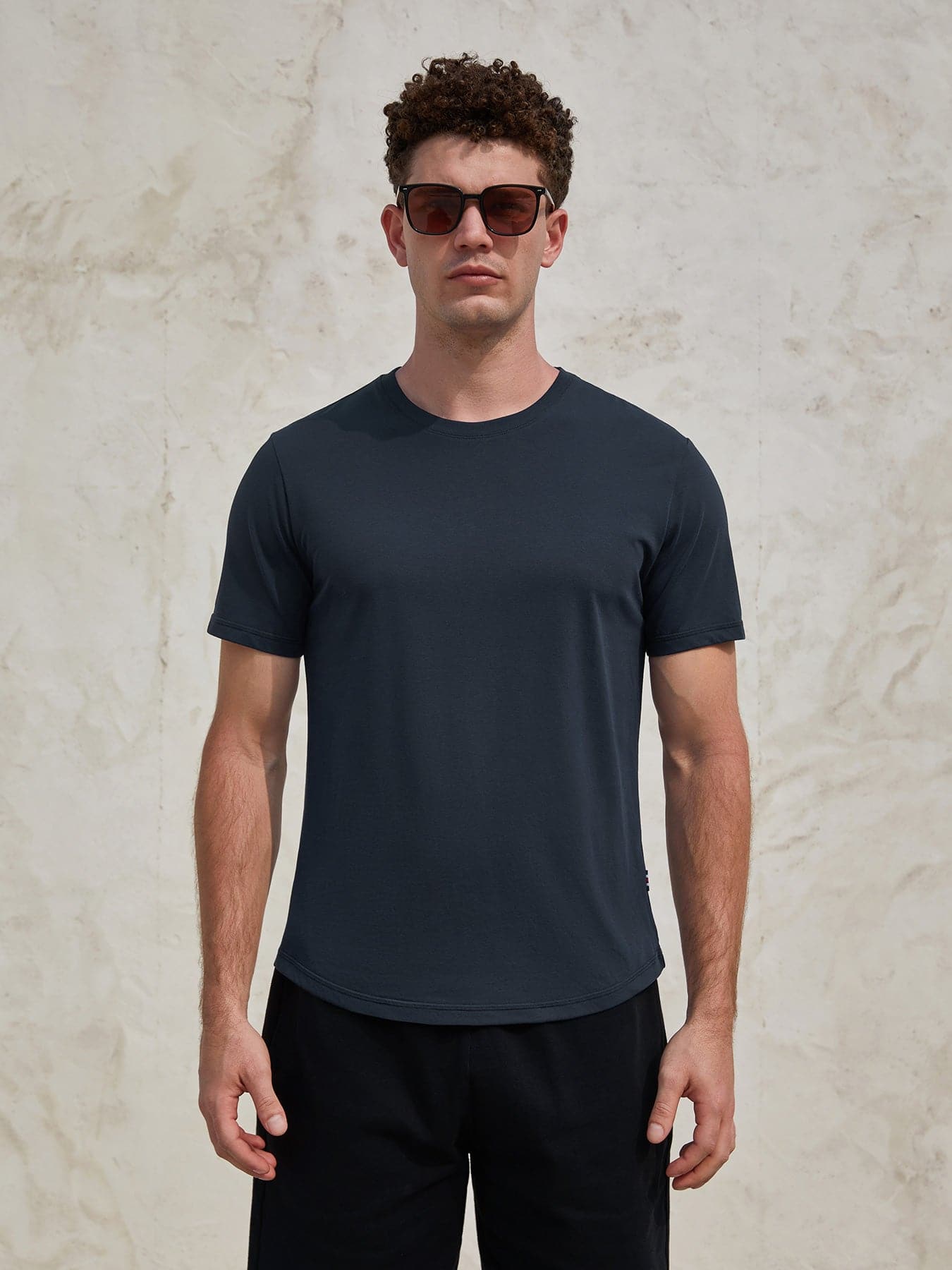 StayCool 2.0 Curve-Hem Tee: Slim-Fit