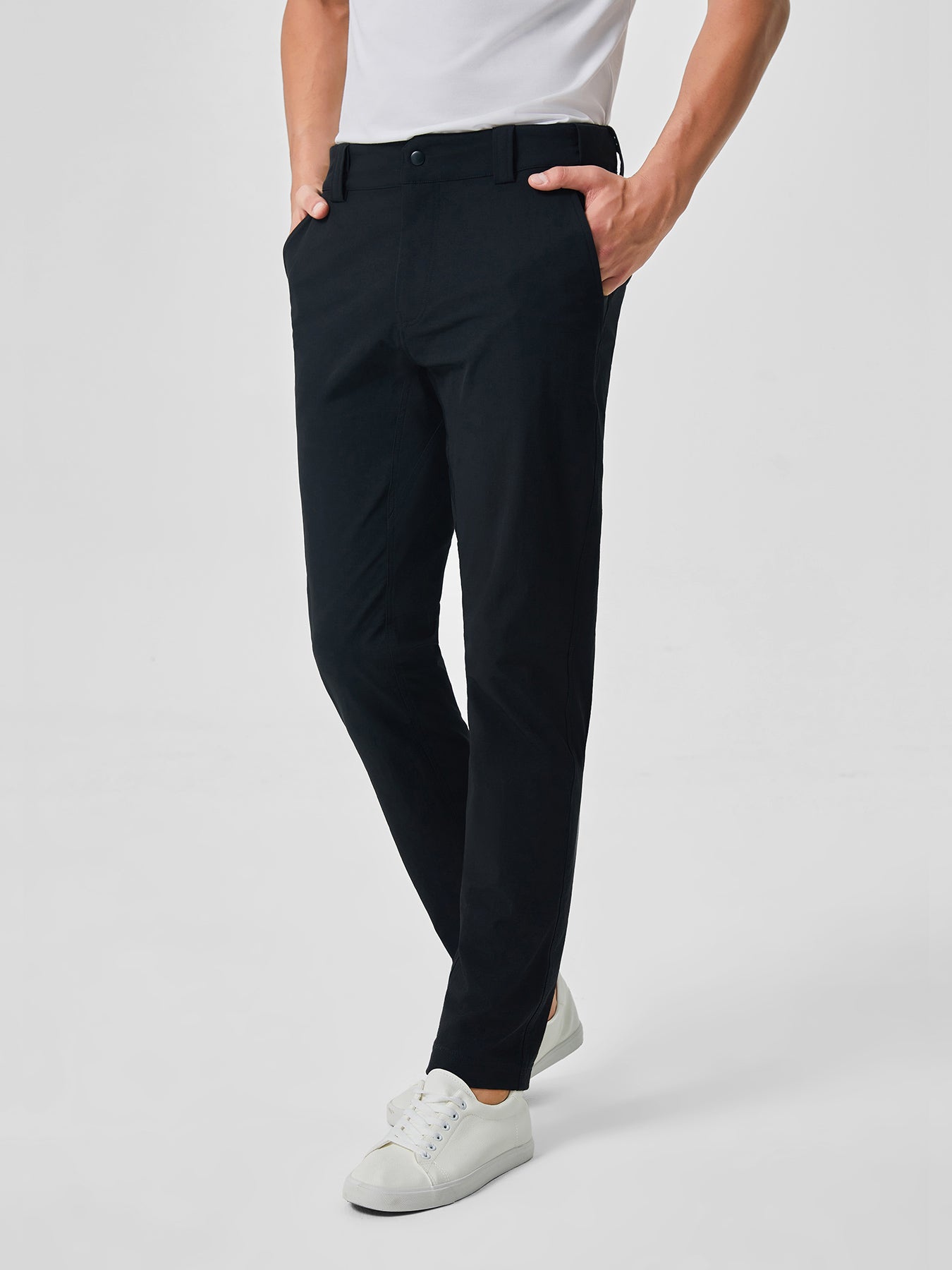 OM™ Hidden Expandable Waistband Pant