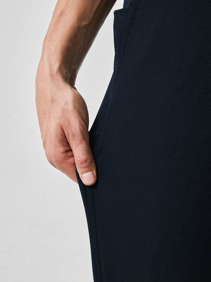 OM™ Hidden Expandable Waistband Pant