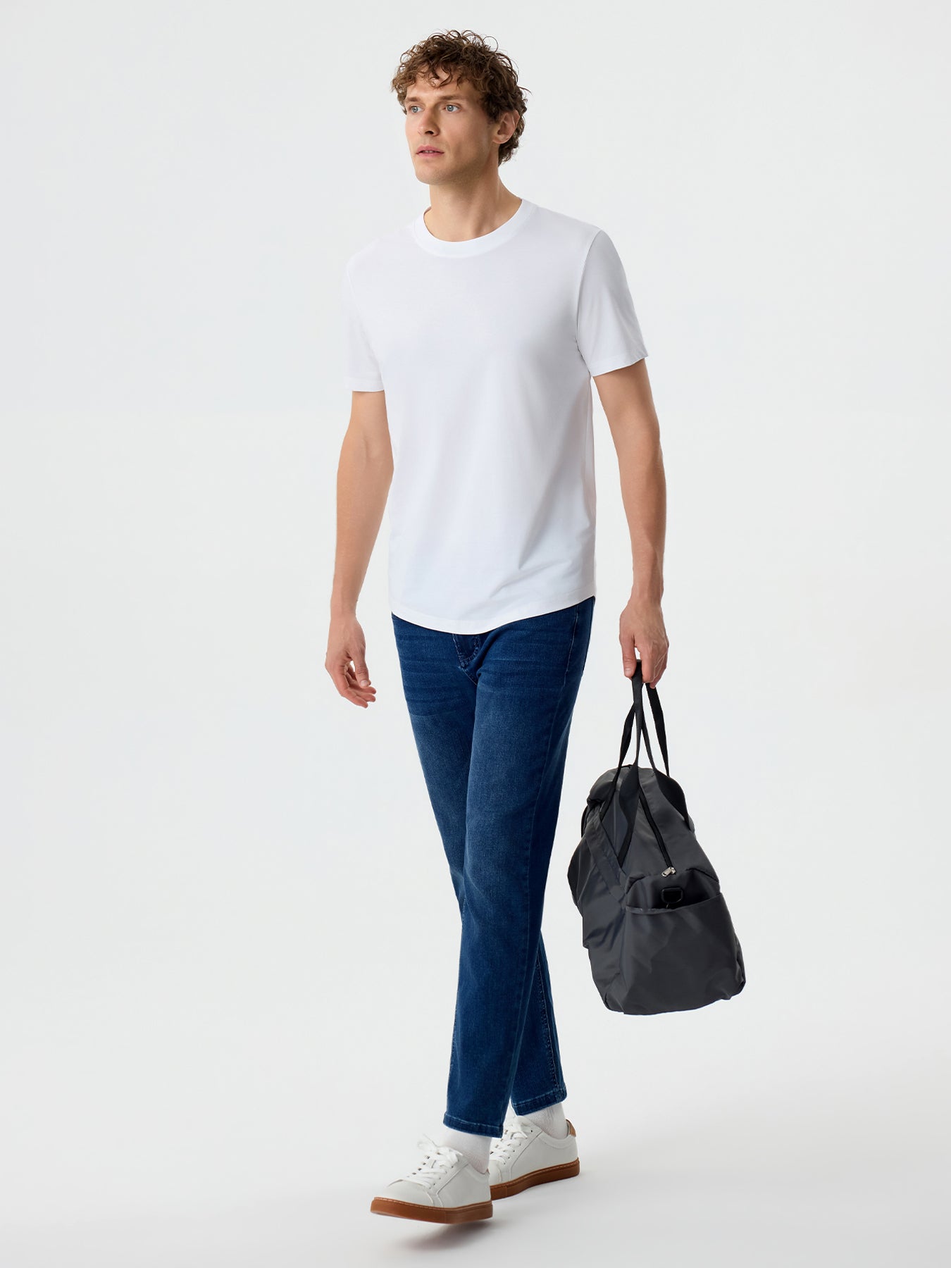 StayCool 2.0 Curve-Hem Tee: Slim-Fit