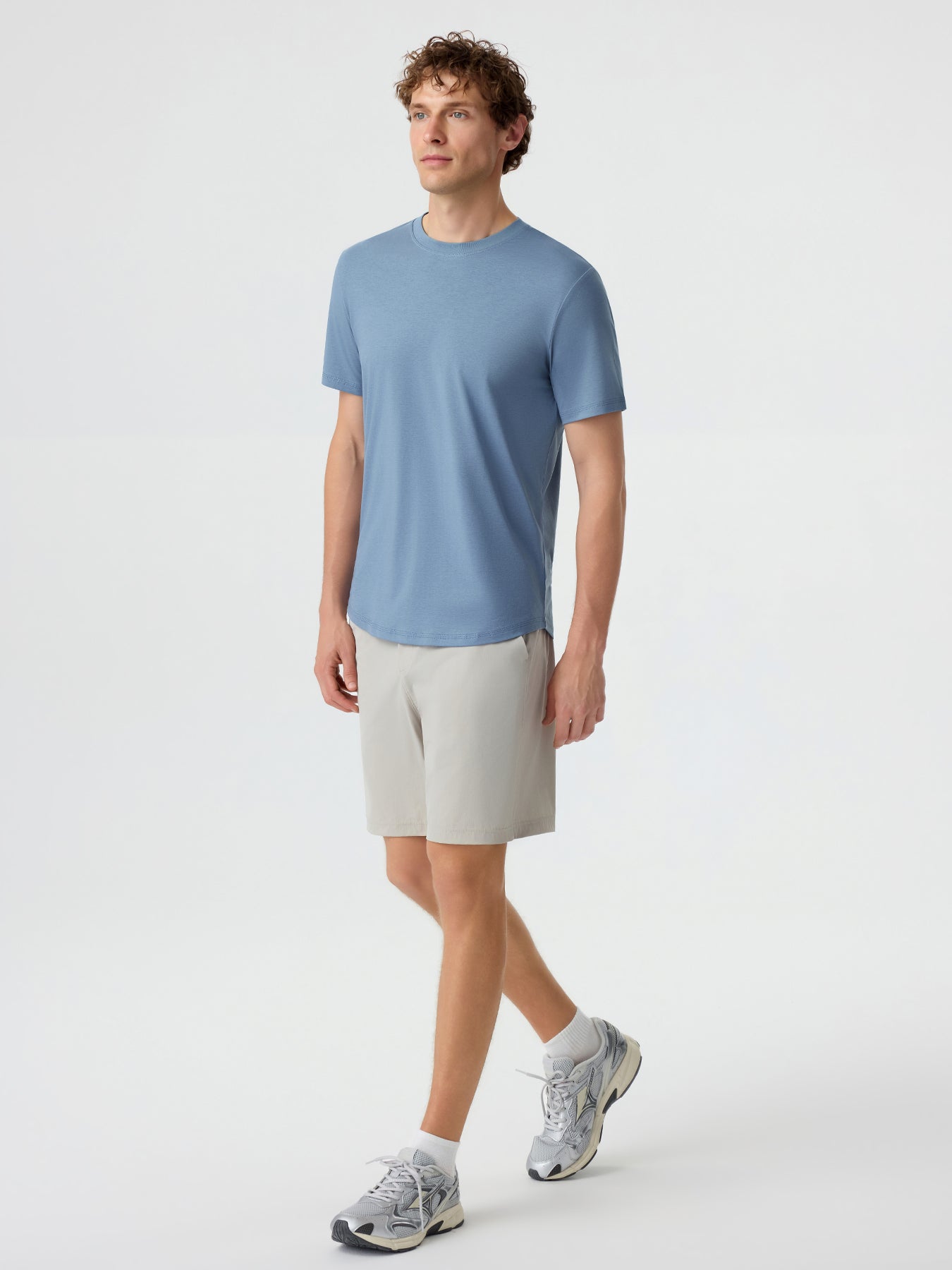 StayCool 2.0 Curve-Hem Tee: Slim-Fit