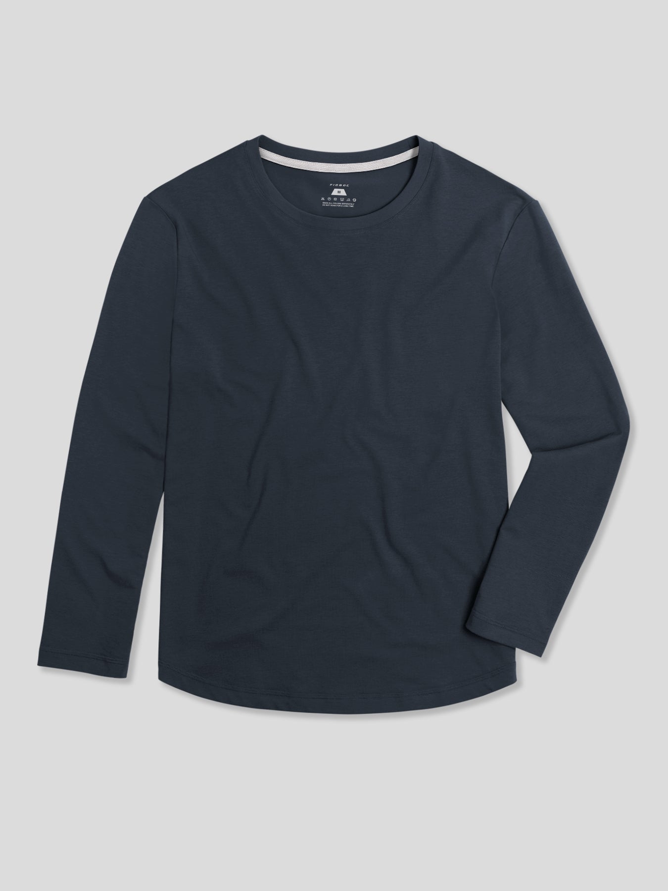 StaySmooth Long Sleeve Curve Hem Tee:Classic Fit