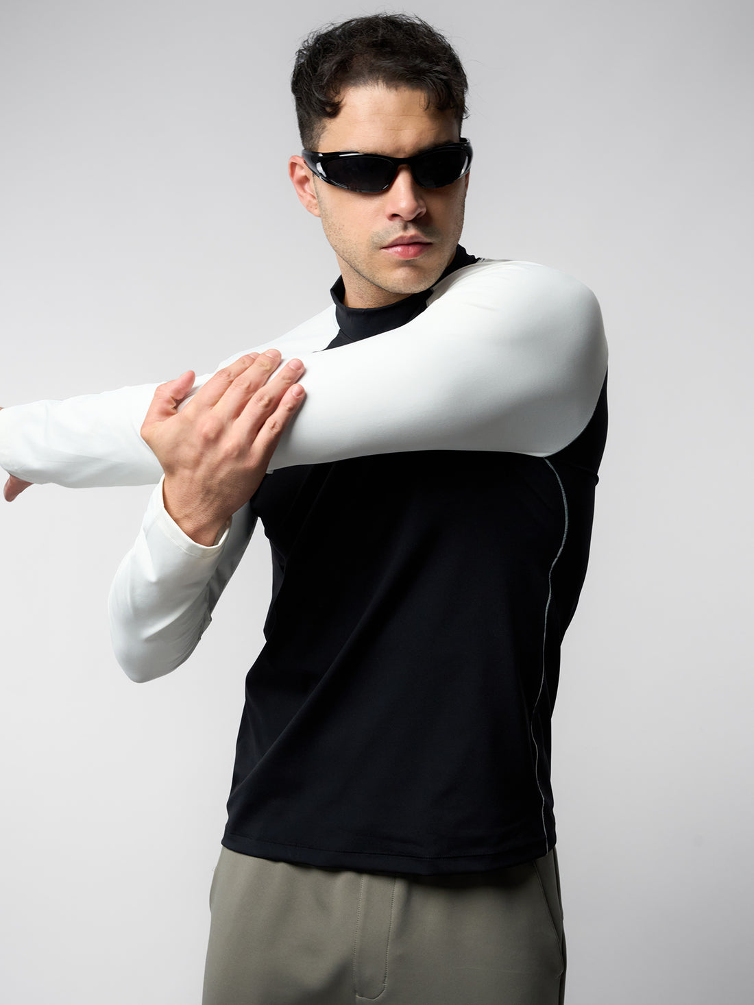 SmoothBlend Contract Color Mock Neck Long Sleeve Tee