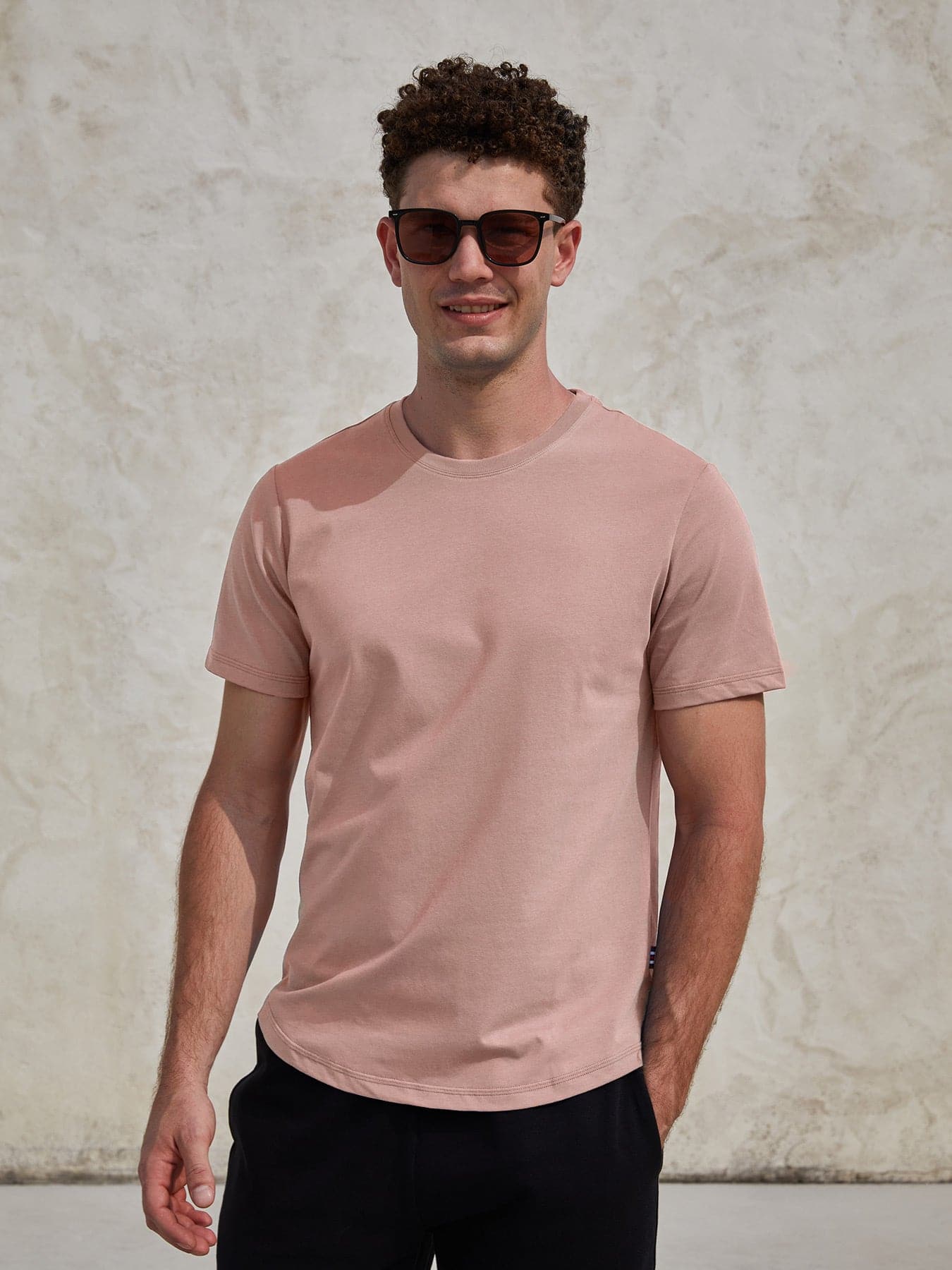 StayCool 2.0 Curve-Hem Tee: Slim-Fit