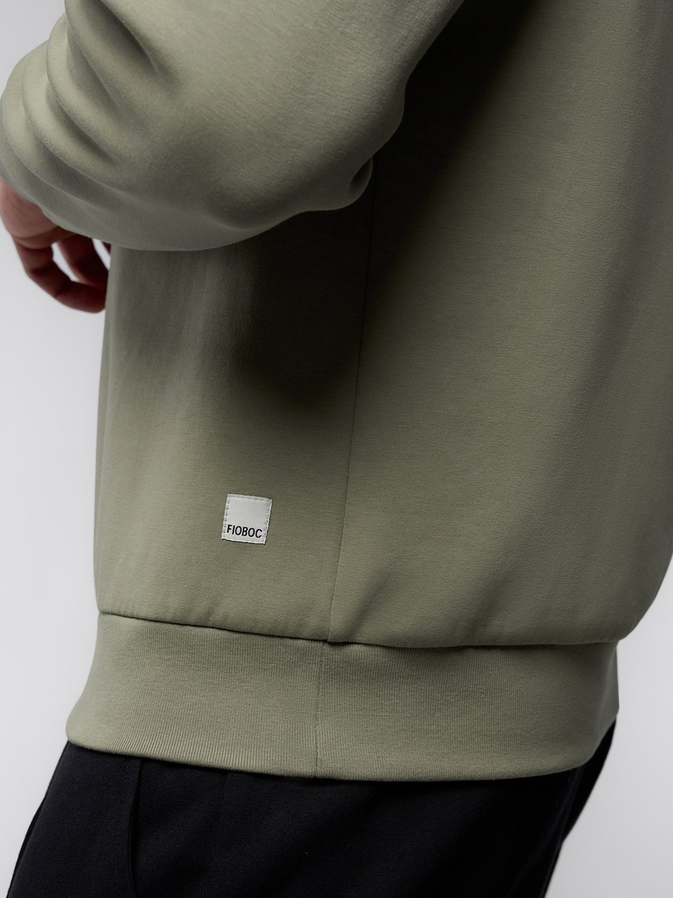 CozySpacer SuedePatch Button Sweatshirt