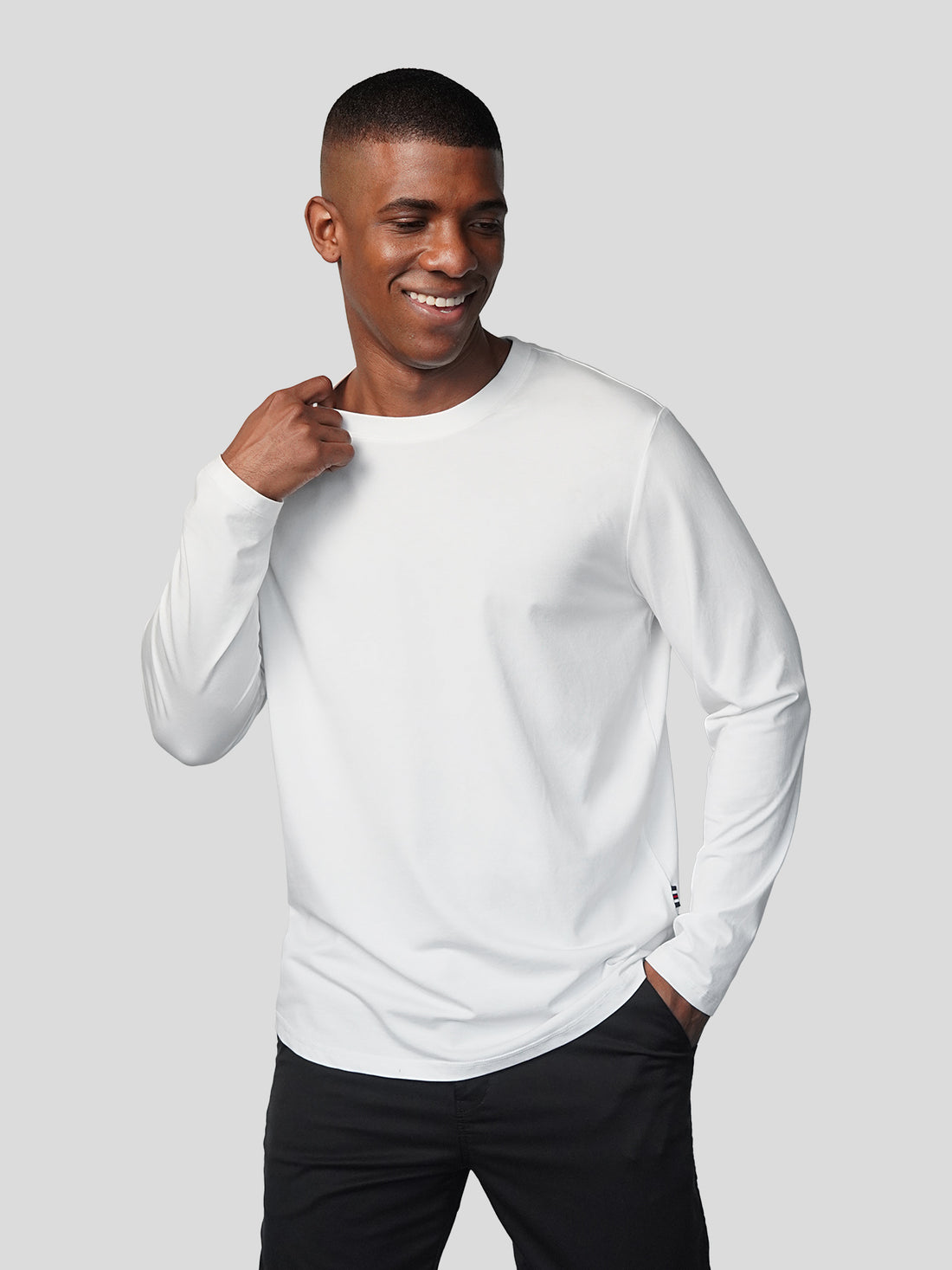 StaySmooth Long Sleeve Curve Hem Tee:Classic Fit | 