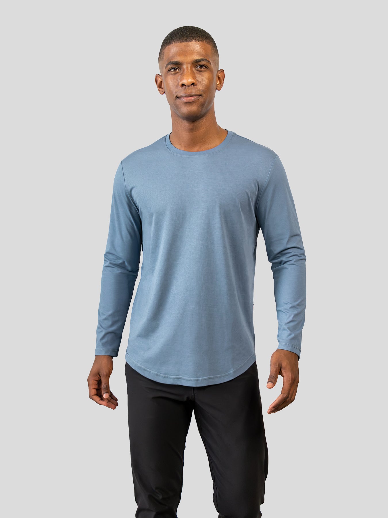 StaySmooth Long Sleeve Curve Hem Tee: Slim Fit