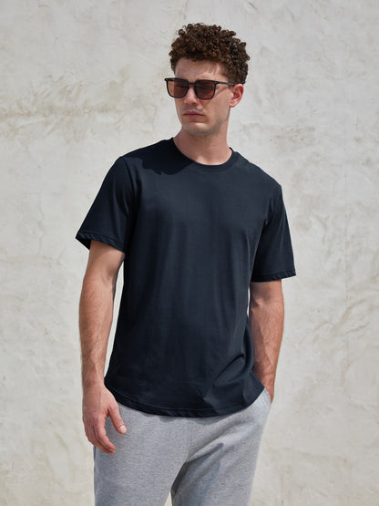 CloudWear Curve-Hem T-Shirt: Klassische Passform