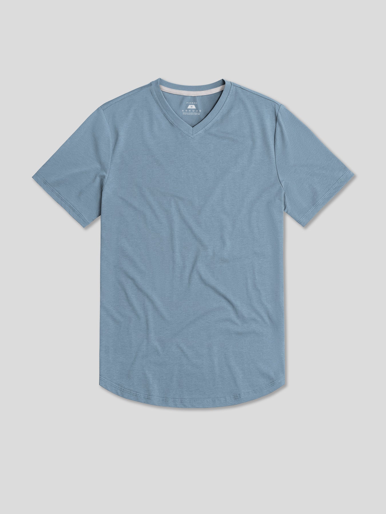 StayCool 2.0 V-neck Curve-Hem Tee: Slim Fit