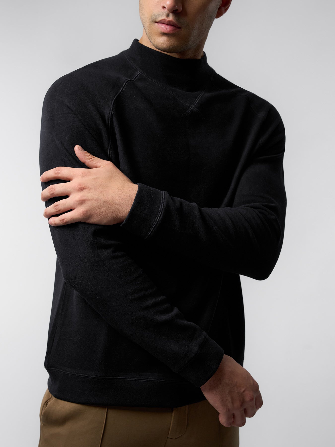 Thermo Fleece Mock Neck Sweatshirt