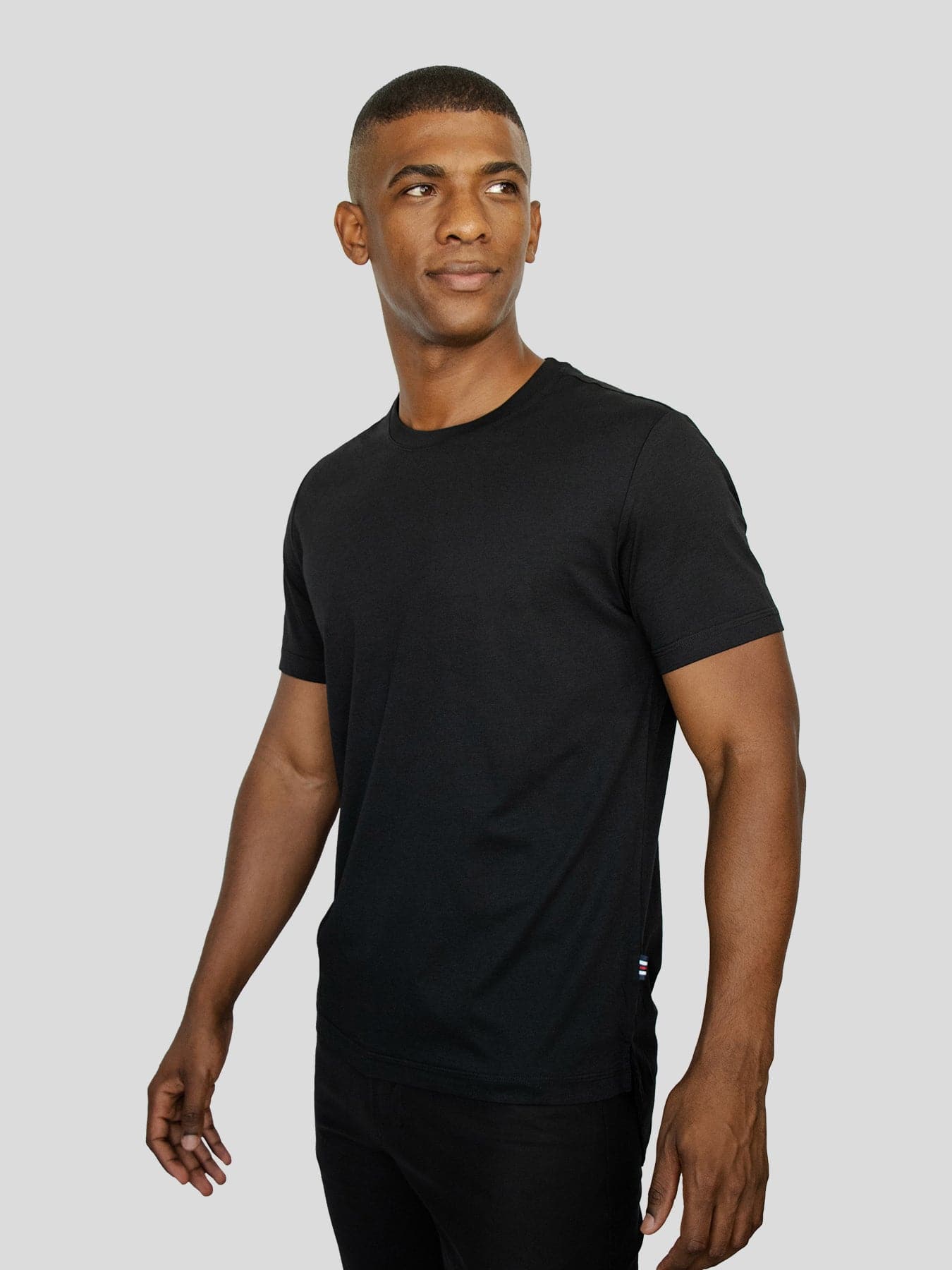 StayCool 2.0 Slim Fit Split-Hem Tee