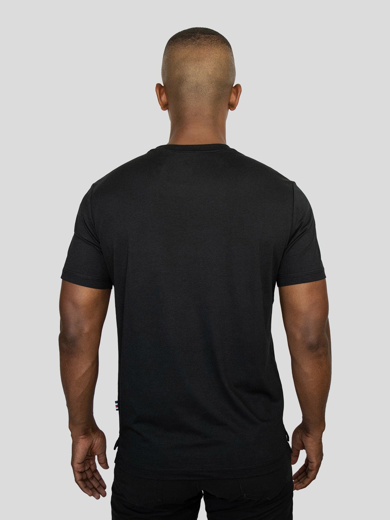 StayCool 2.0 Slim Fit Split-Hem Tee