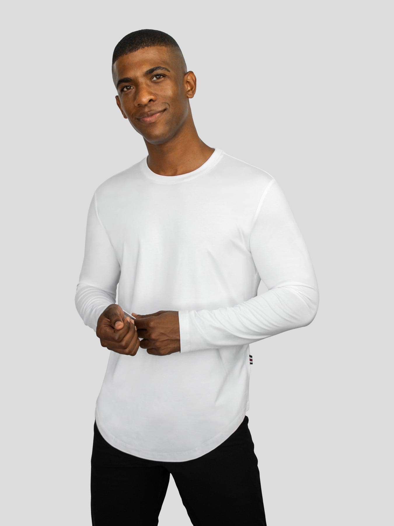 StaySmooth Long Sleeve Curve Hem Tee: Slim Fit