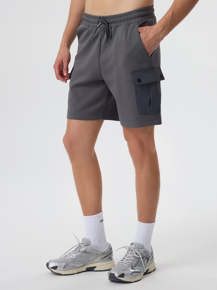 Weekend Performance Cargo Short 7" | 