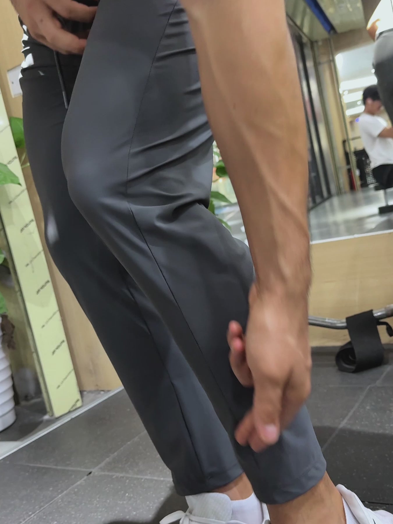 ChillLux Quick-Dry Cropped Jogger