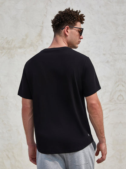 StayCool 2.0 Curve-Hem Tee: Classic Fit