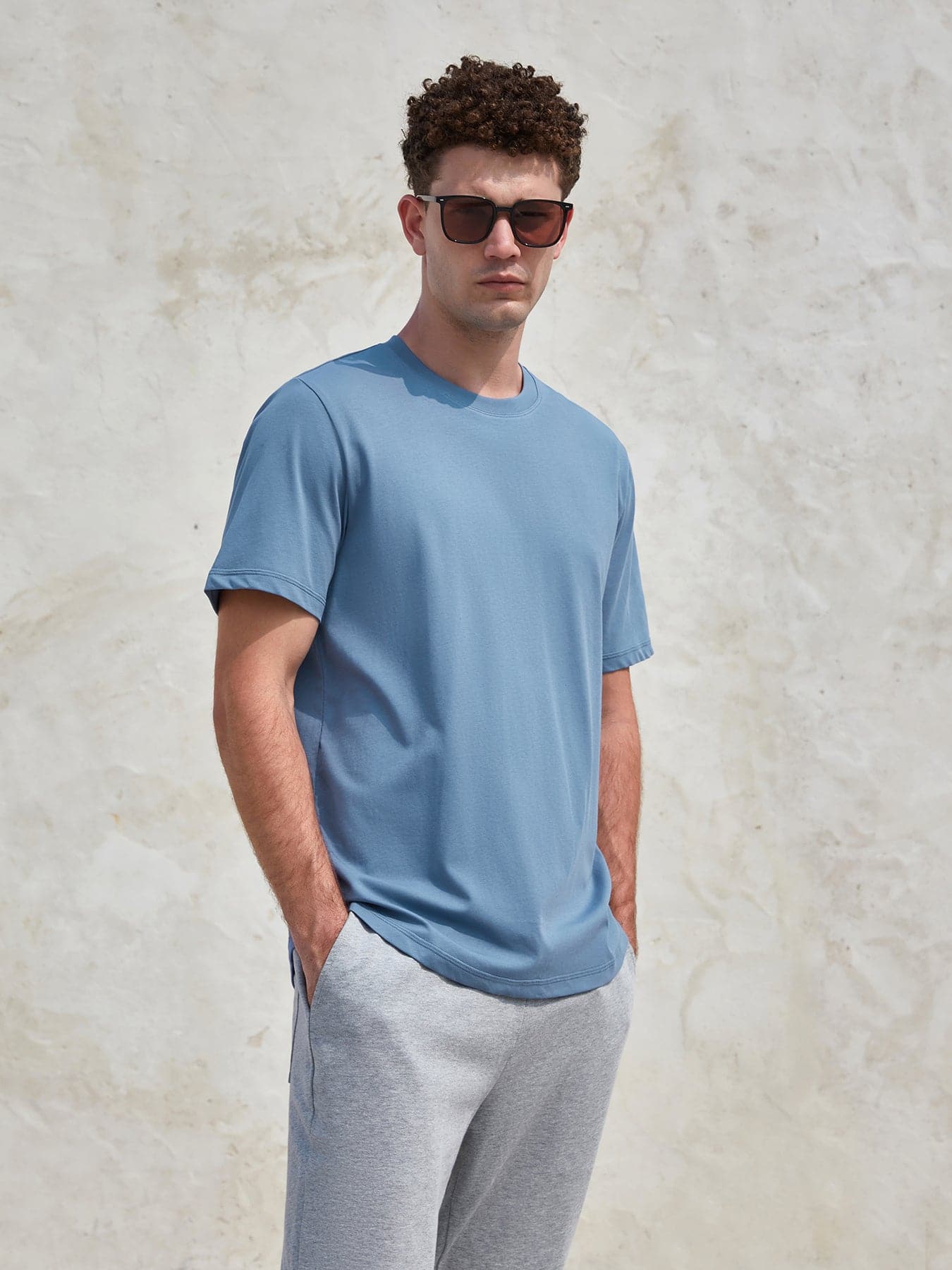 StayCool 2.0 Curve-Hem T-Shirt: Klassische Passform