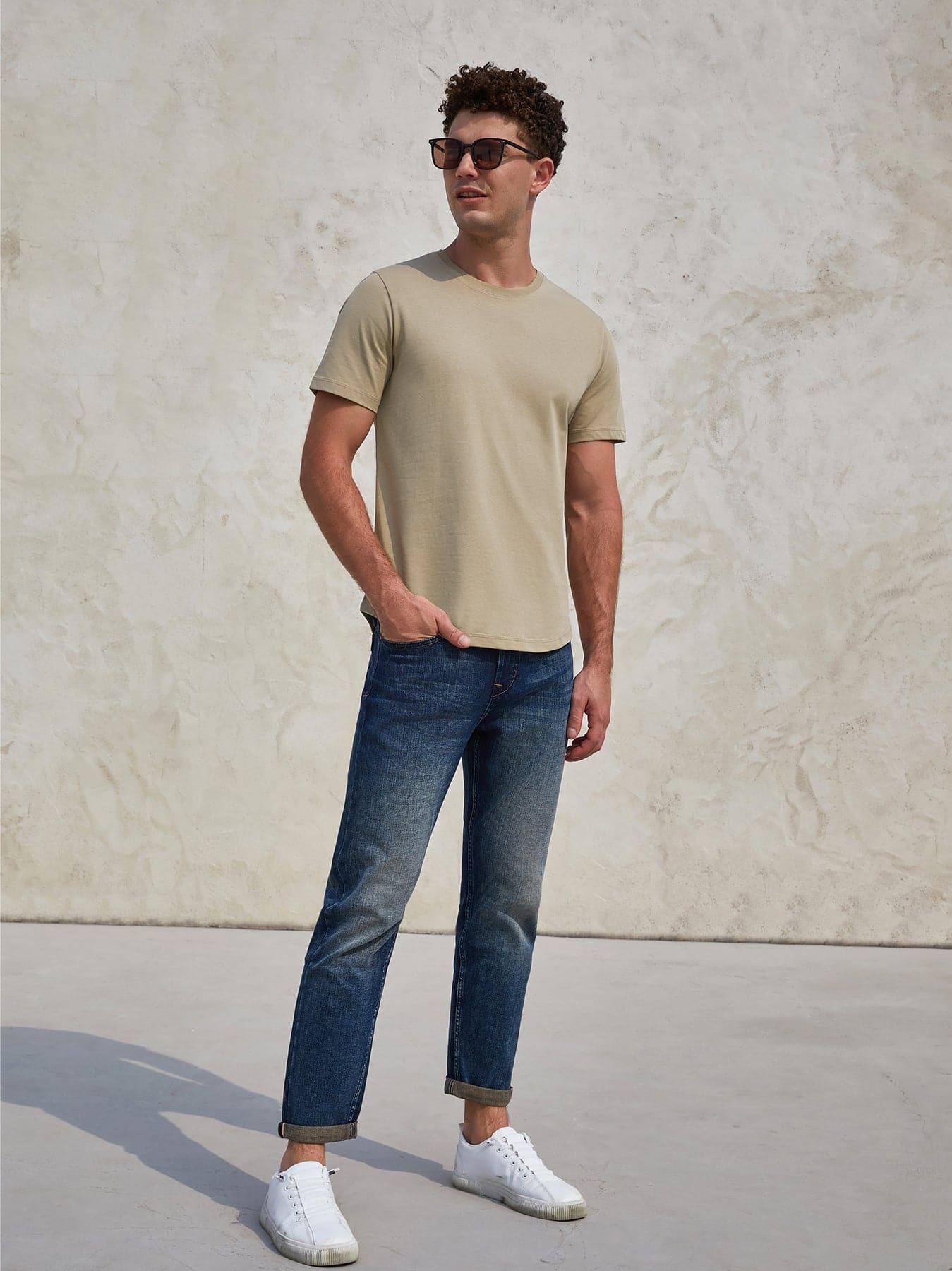 StayCool 2.0 Curve-Hem Tee: Classic Fit